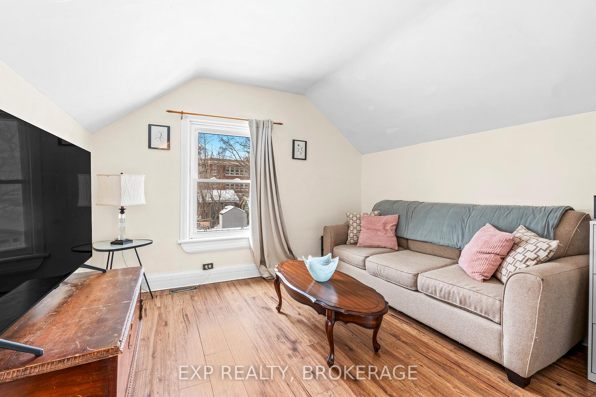 Photo 28 of 210 Rideau Street, Kingston, East of Sir John A. Blvd — HOMEH