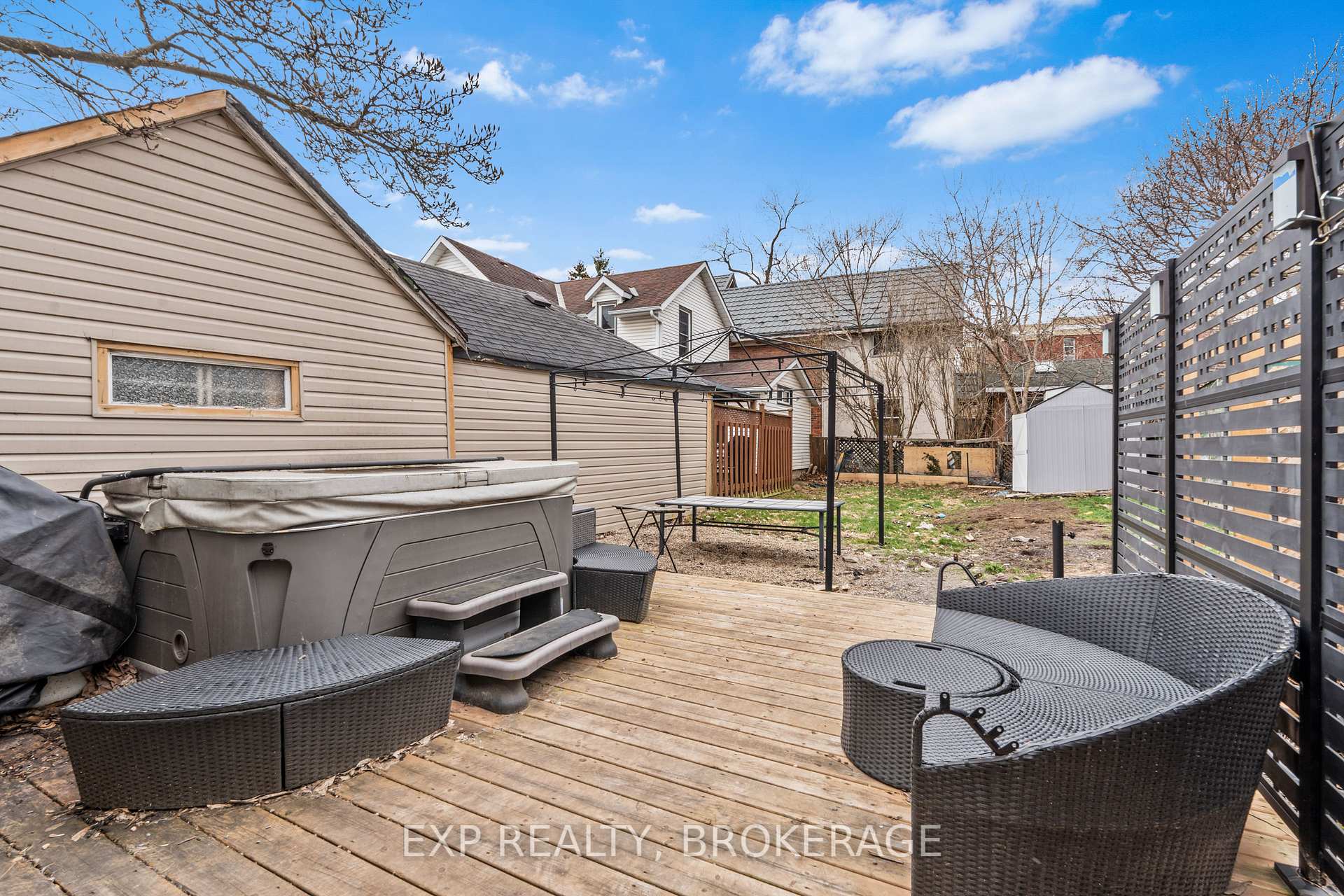 Photo 31 of 210 Rideau Street, Kingston, East of Sir John A. Blvd — HOMEH