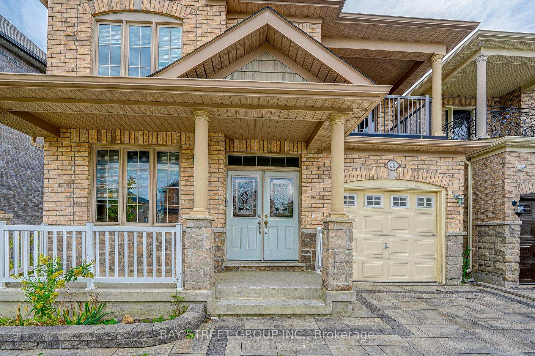 Photo 3 of Unit (Upper), 33 Jeffrey Nihda Crescent, Markham, Greensborough — HOMEH