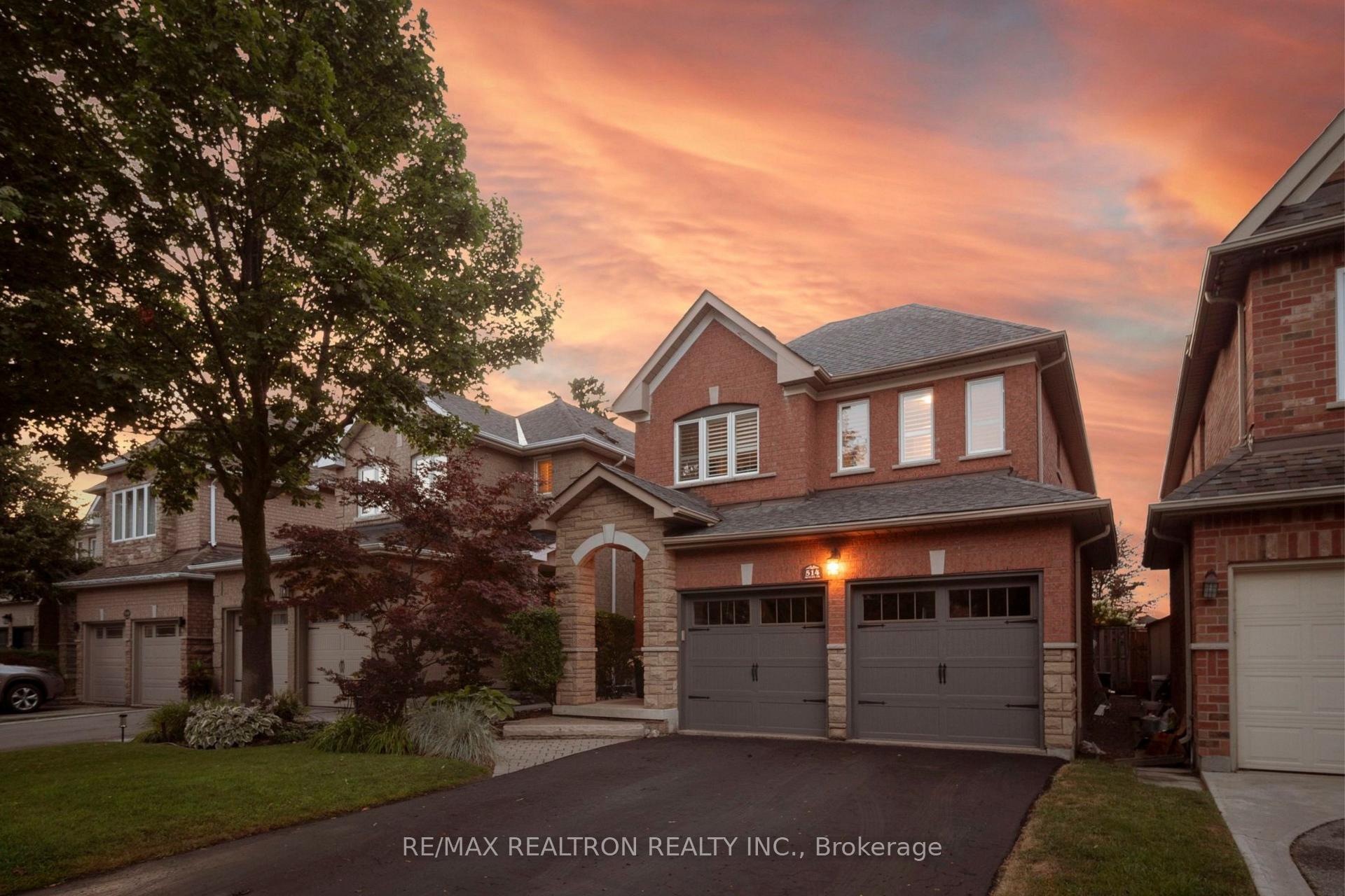 Photo 1 of 514 Menczel Crescent, Newmarket, Summerhill Estates — HOMEH