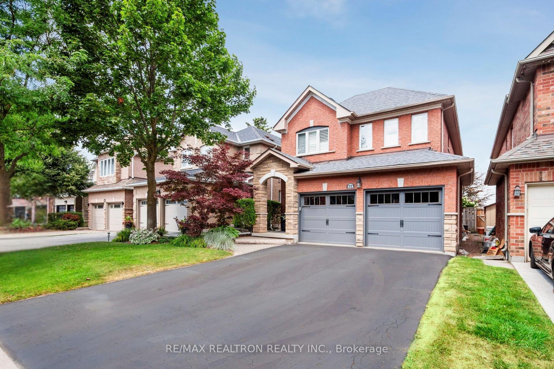 Photo 4 of 514 Menczel Crescent, Newmarket, Summerhill Estates — HOMEH