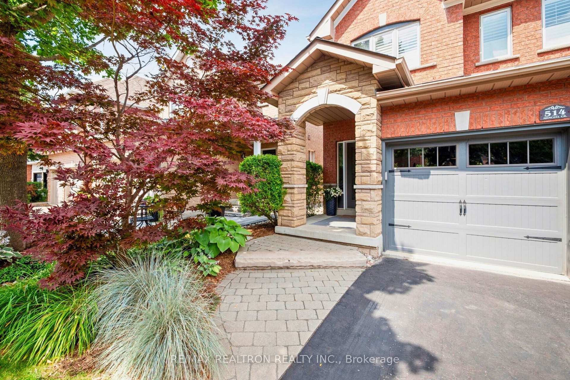 Photo 5 of 514 Menczel Crescent, Newmarket, Summerhill Estates — HOMEH