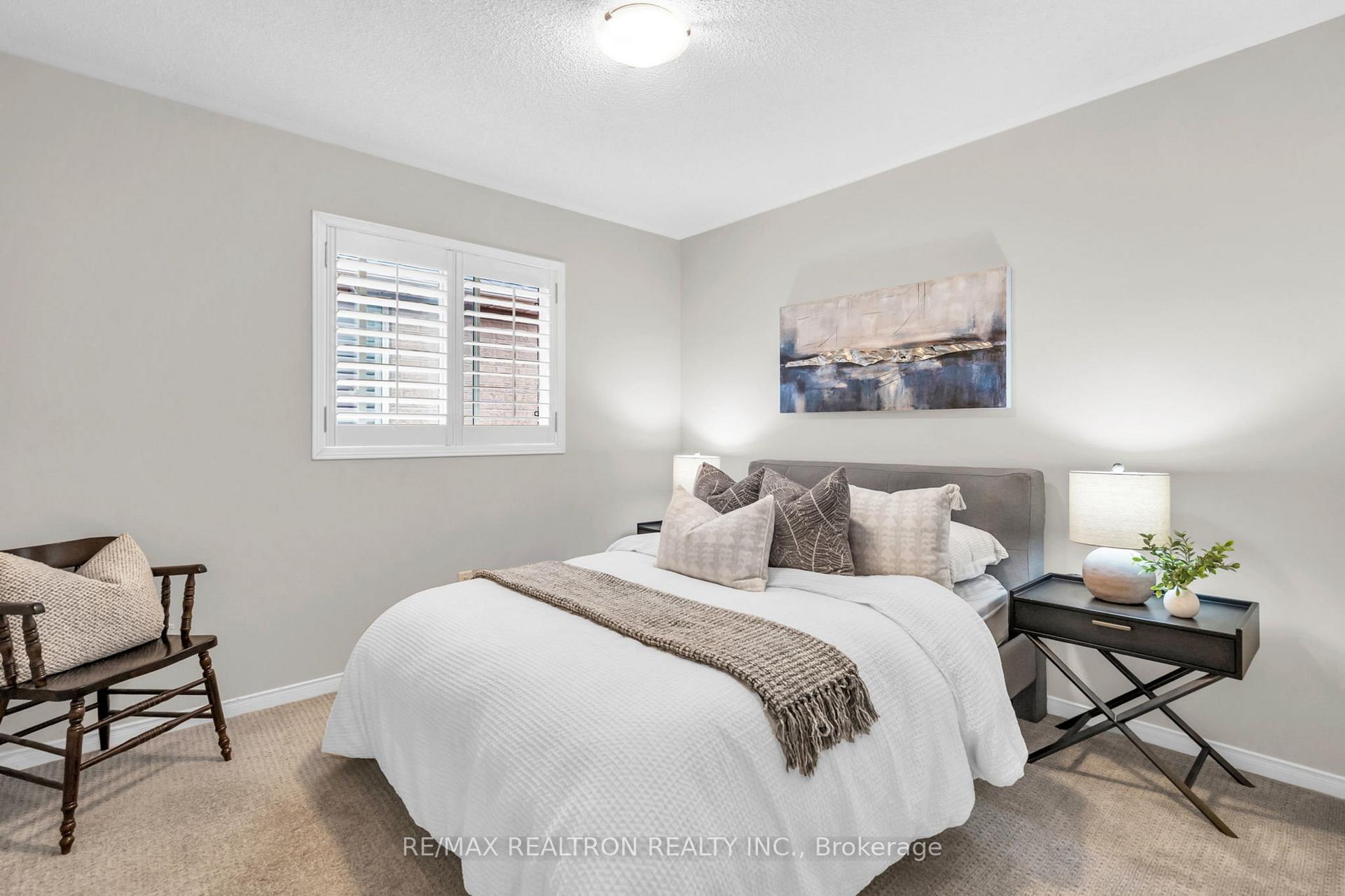 Photo 29 of 514 Menczel Crescent, Newmarket, Summerhill Estates — HOMEH