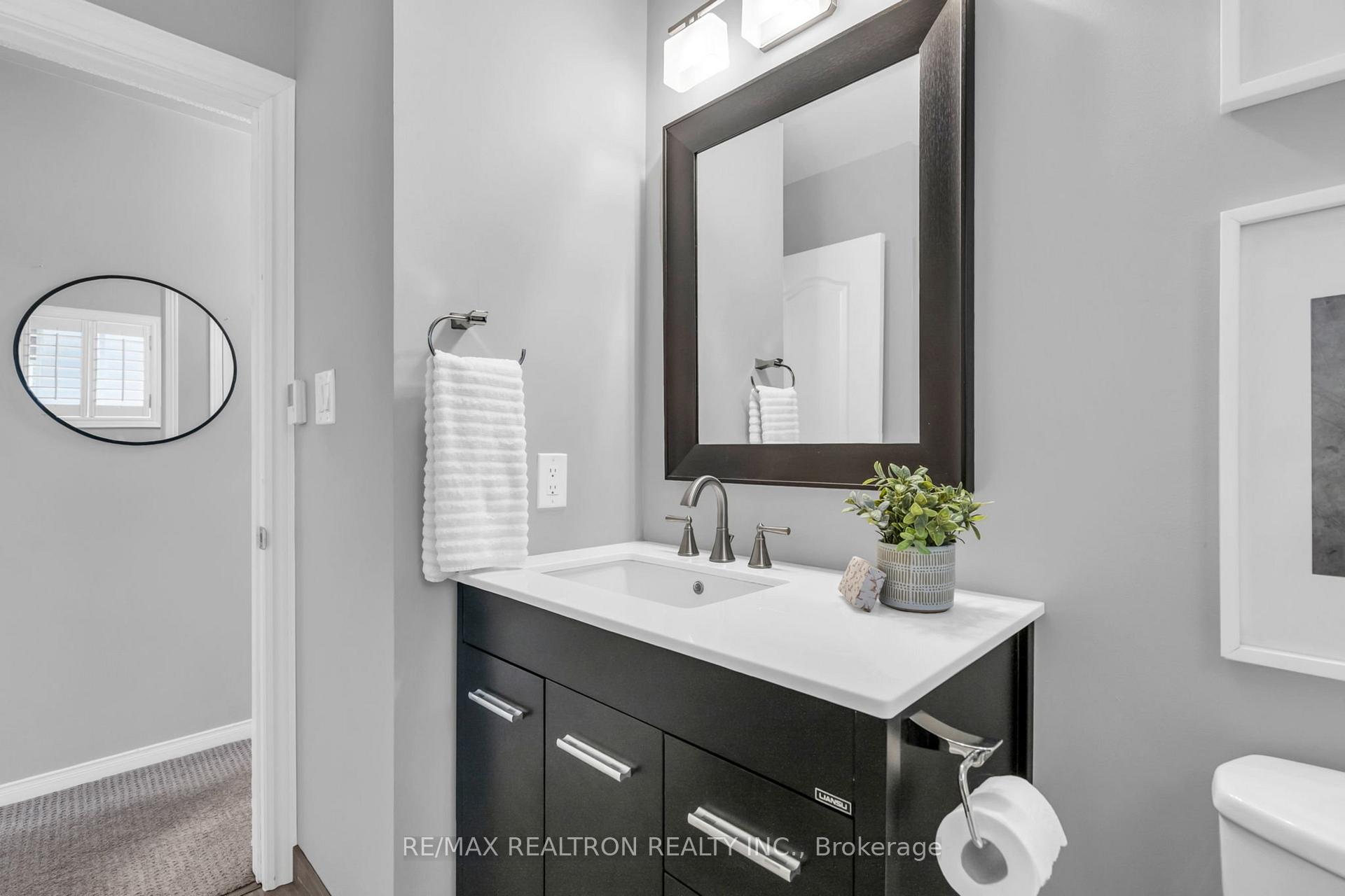 Photo 30 of 514 Menczel Crescent, Newmarket, Summerhill Estates — HOMEH