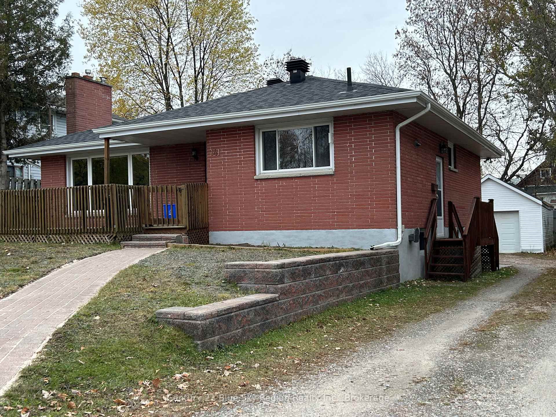 Photo 1 of 141 Duke Street W, North Bay, Central — HOMEH