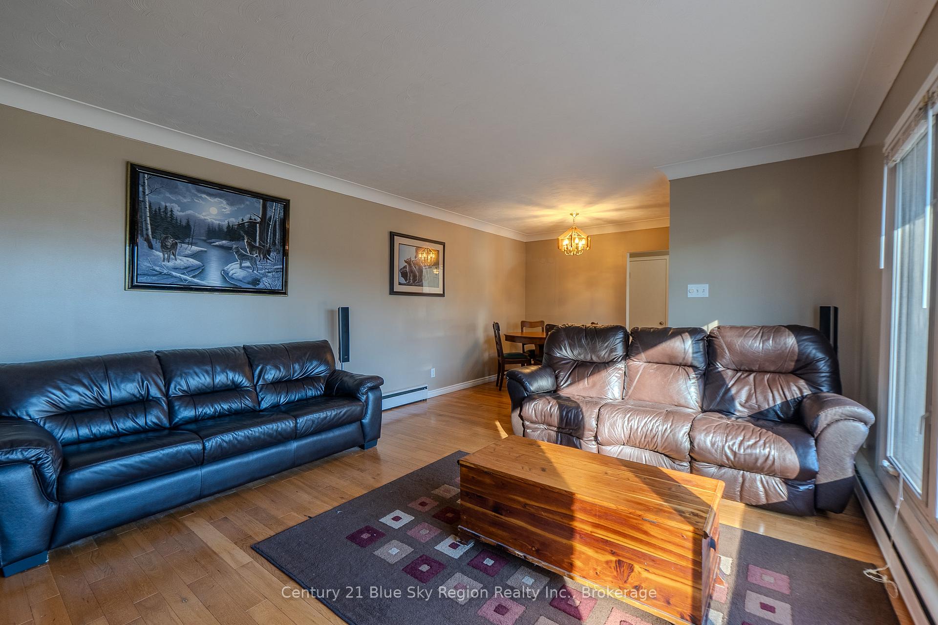 Photo 4 of 141 Duke Street W, North Bay, Central — HOMEH