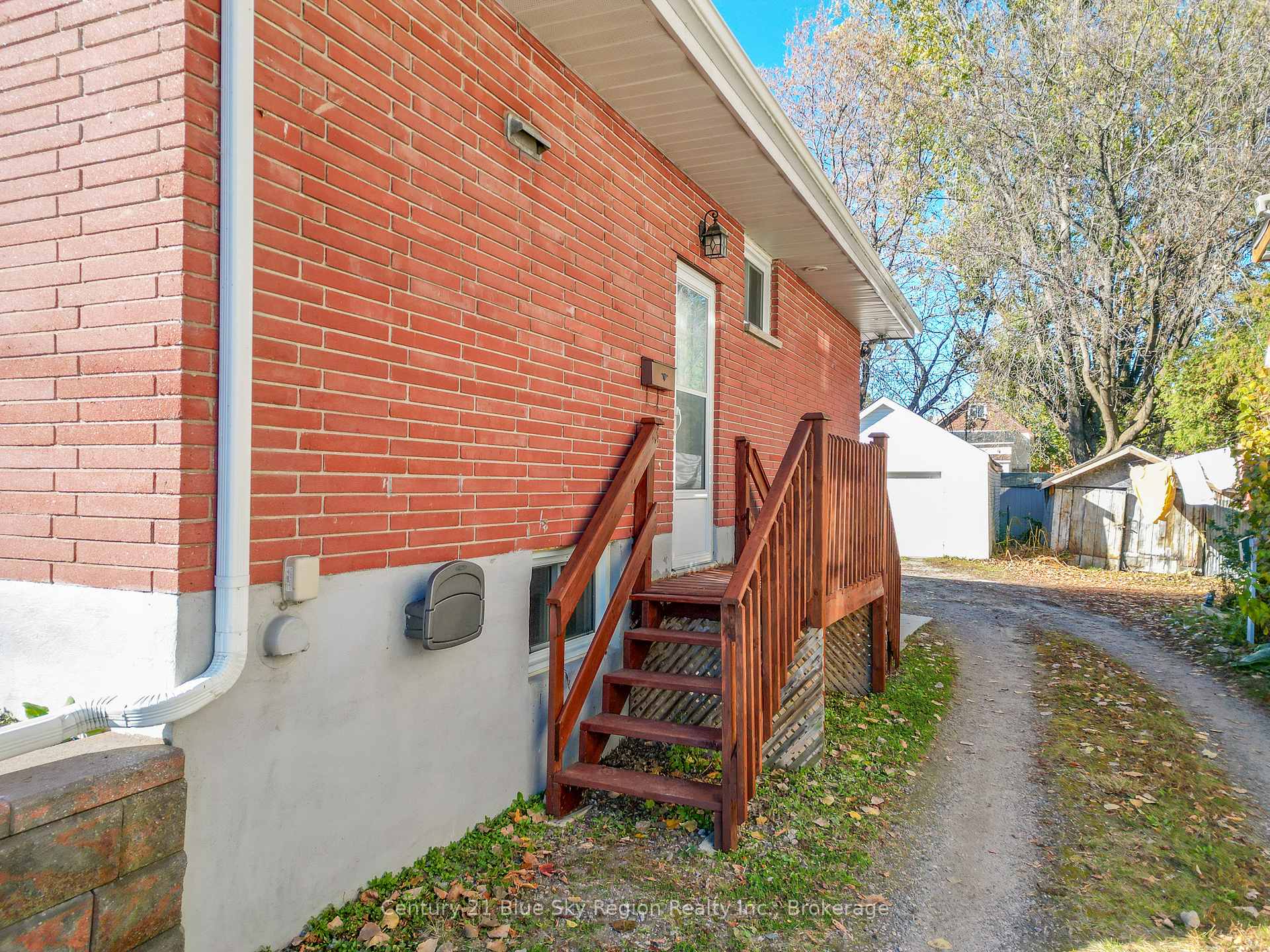 Photo 36 of 141 Duke Street W, North Bay, Central — HOMEH