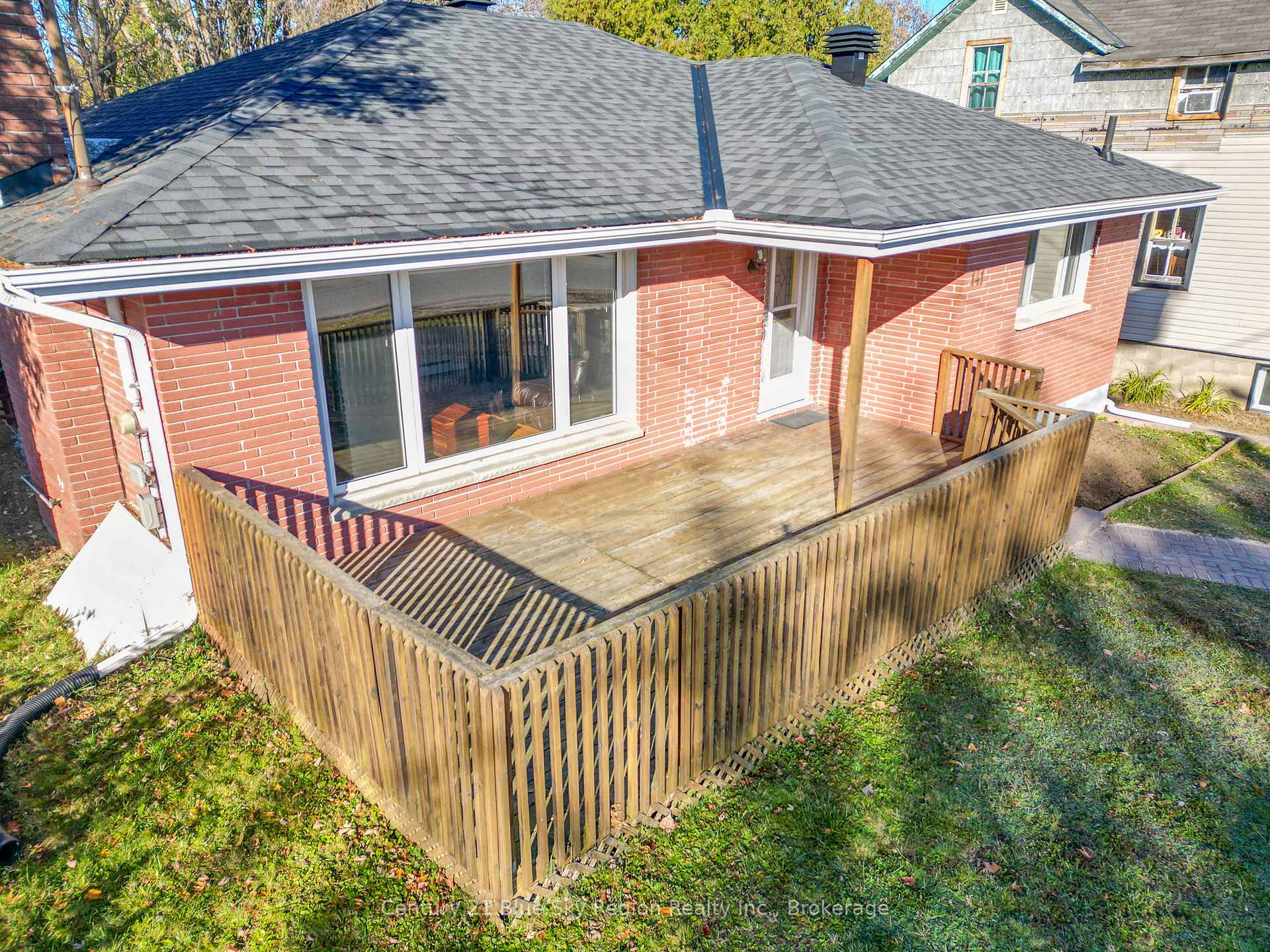 Photo 38 of 141 Duke Street W, North Bay, Central — HOMEH