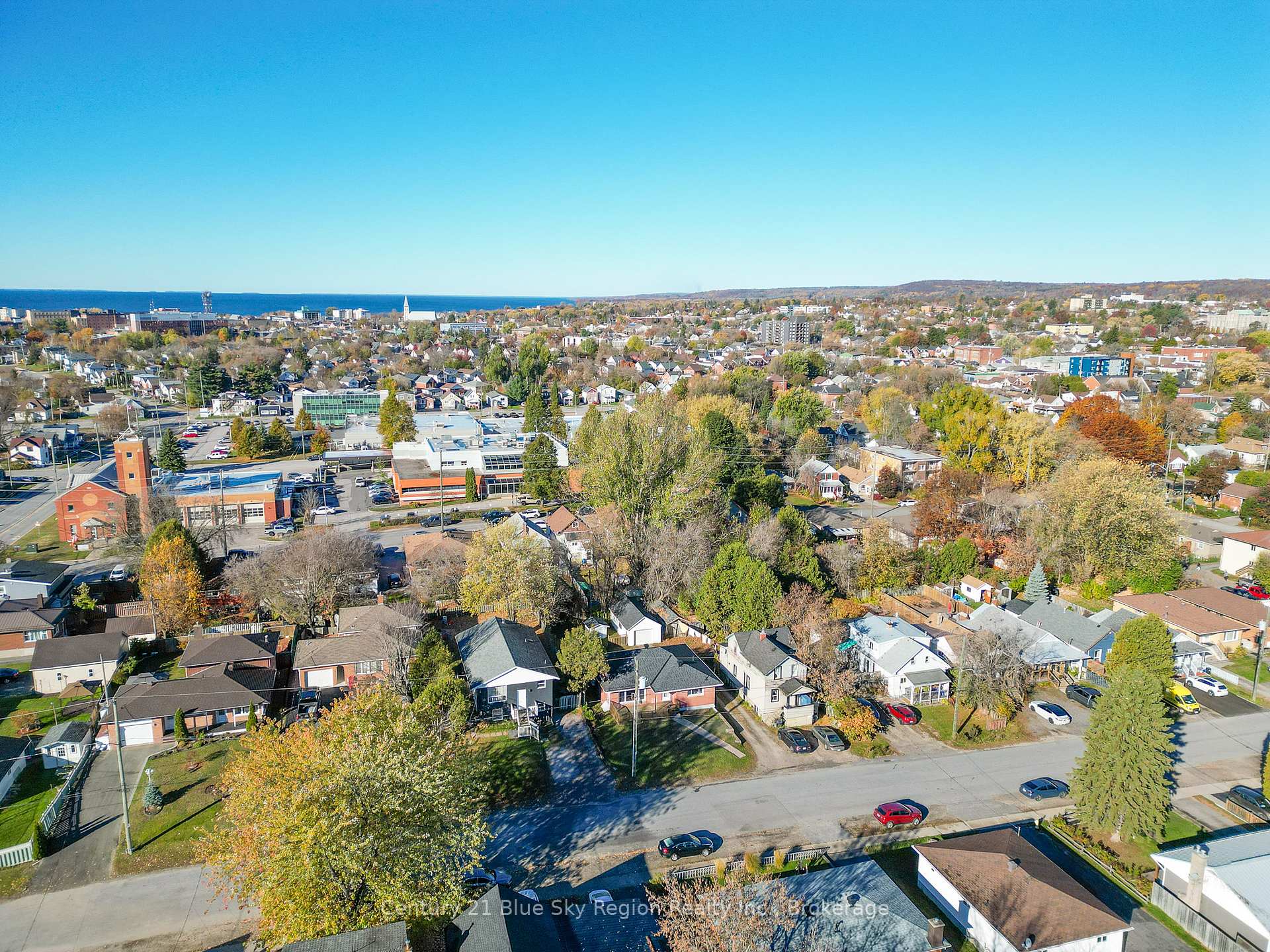 Photo 44 of 141 Duke Street W, North Bay, Central — HOMEH