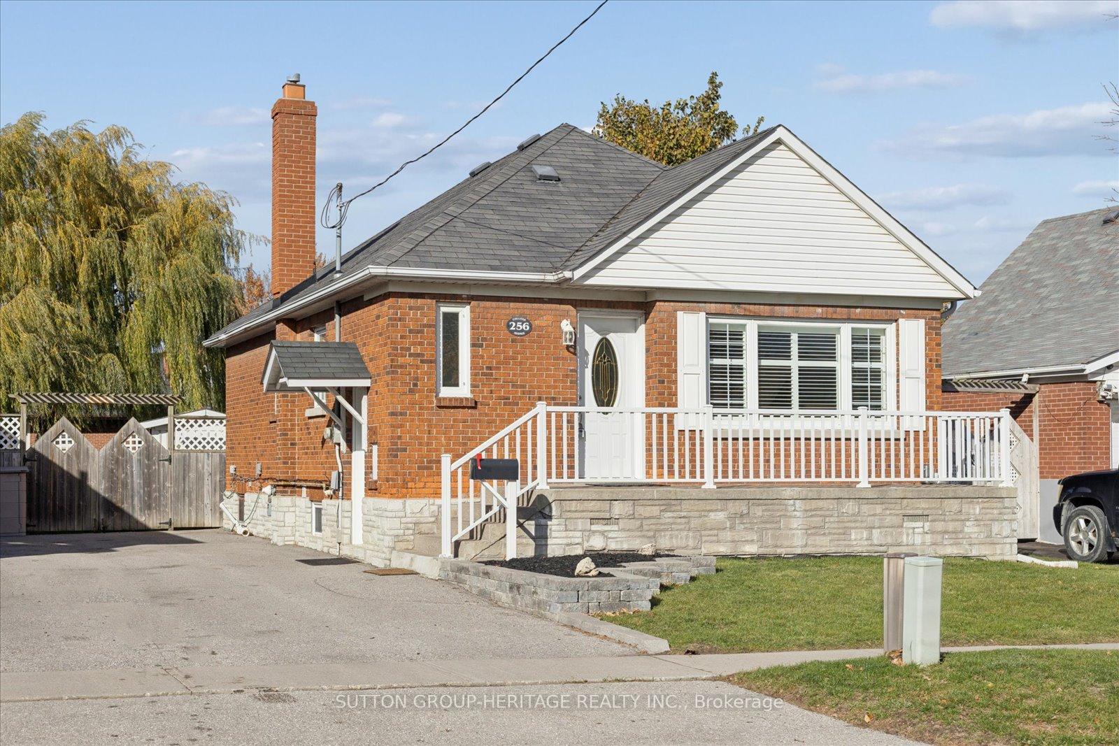 Photo 1 of 256 College Avenue, Oshawa, Vanier — HOMEH