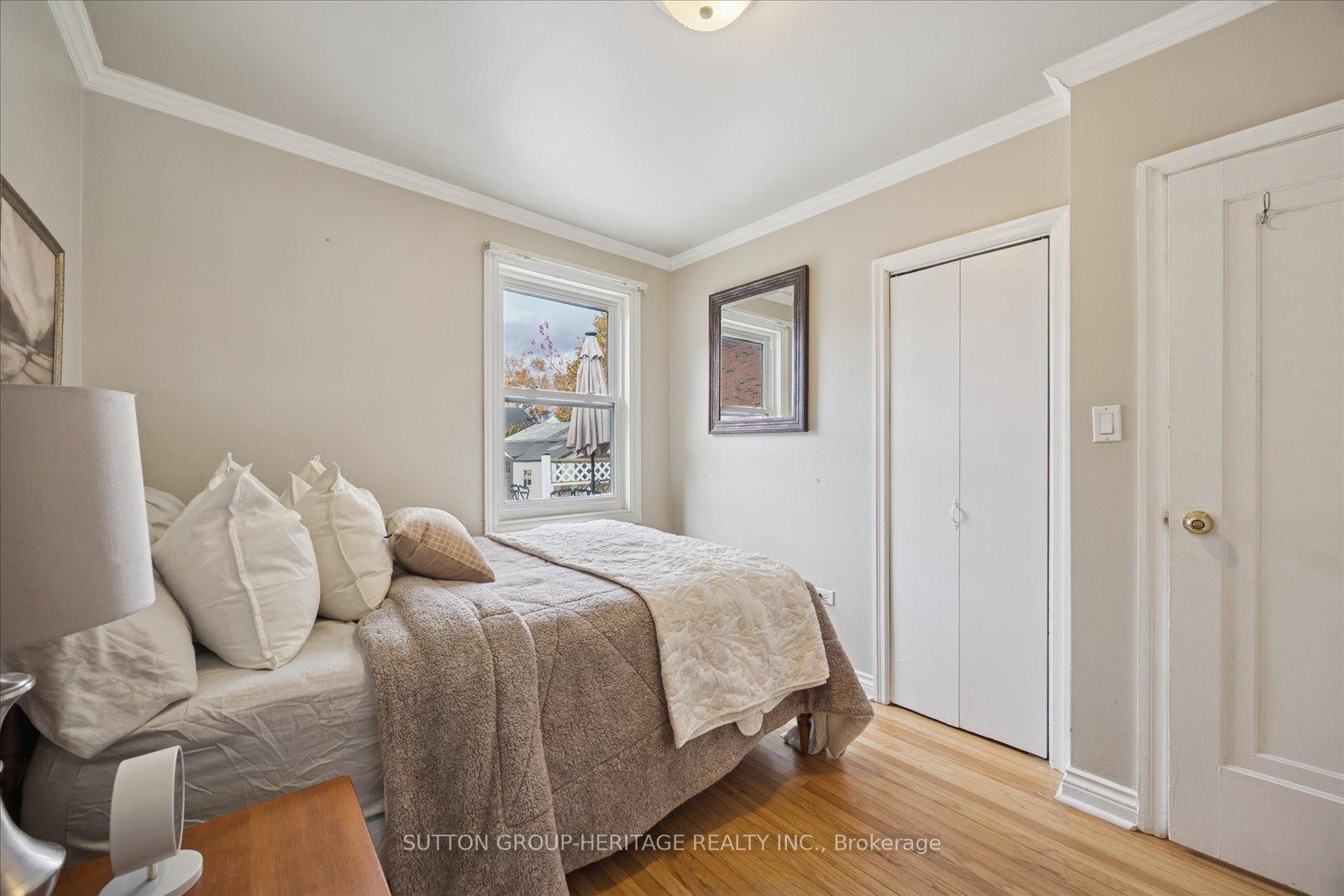 Photo 18 of 256 College Avenue, Oshawa, Vanier — HOMEH