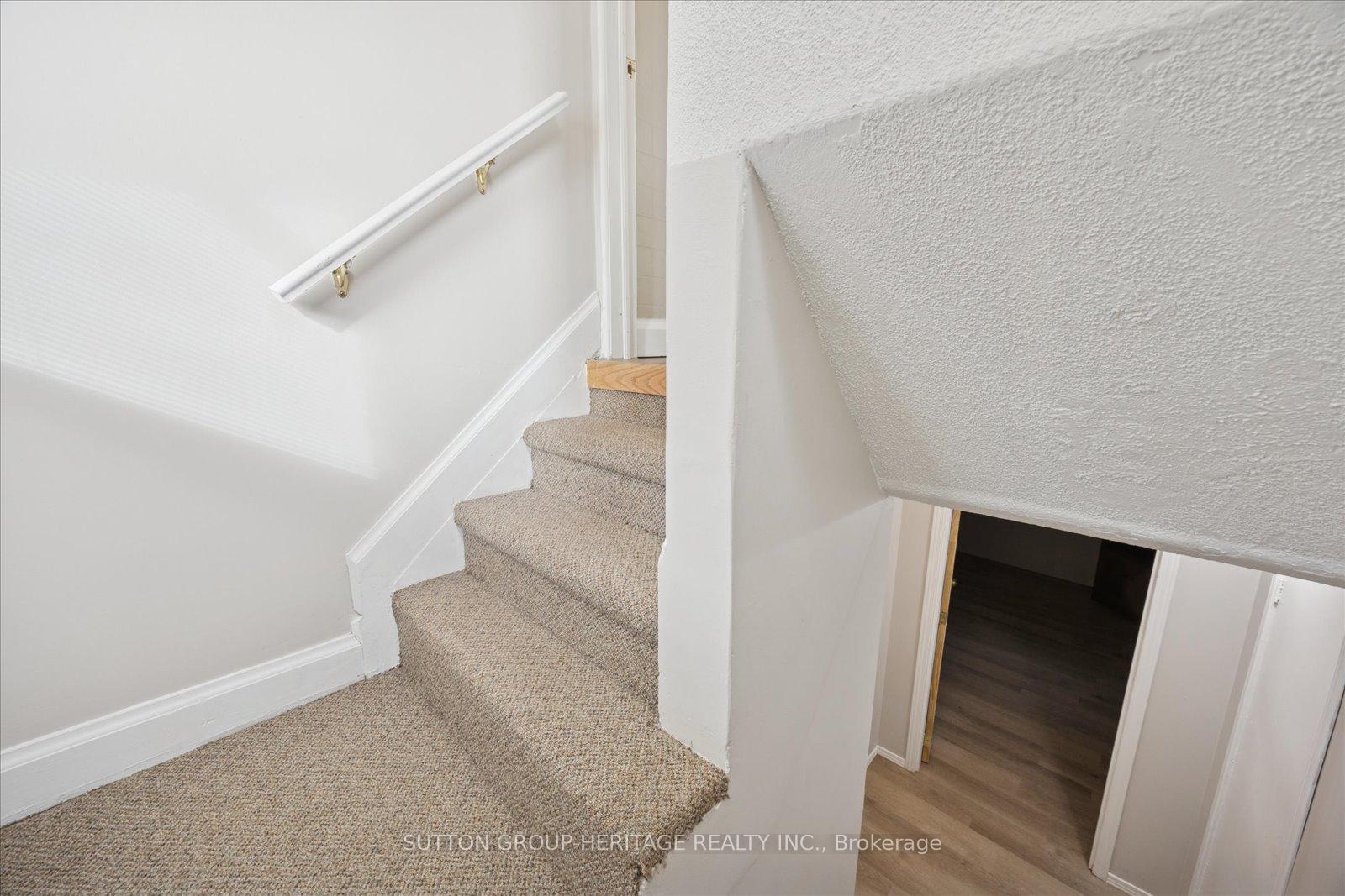 Photo 19 of 256 College Avenue, Oshawa, Vanier — HOMEH