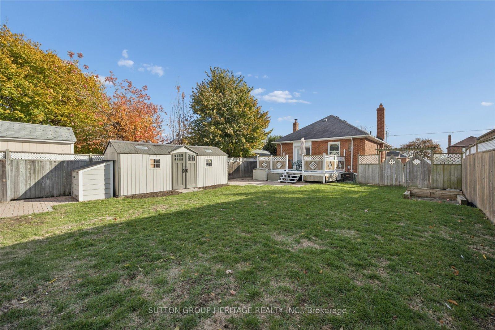 Photo 31 of 256 College Avenue, Oshawa, Vanier — HOMEH