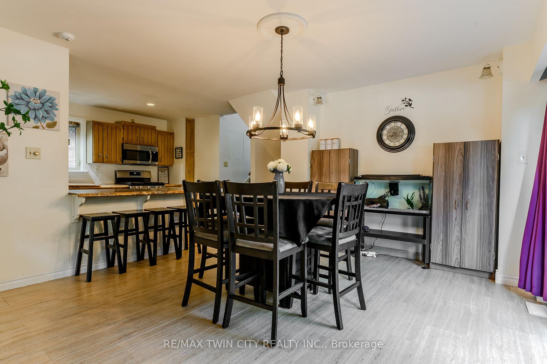 Photo 8 of 49 Thomson Road, Norfolk, Simcoe — HOMEH