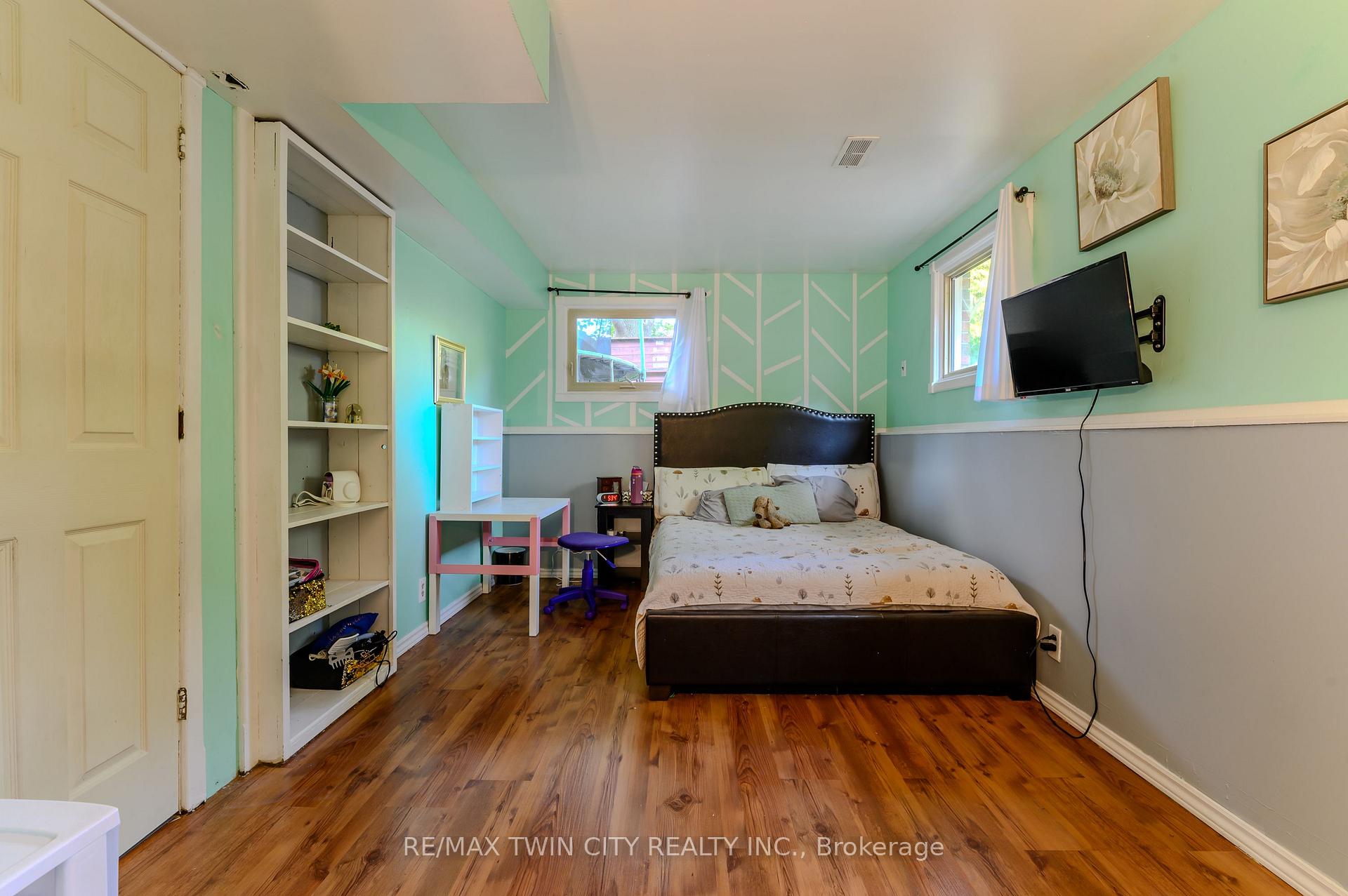 Photo 23 of 49 Thomson Road, Norfolk, Simcoe — HOMEH