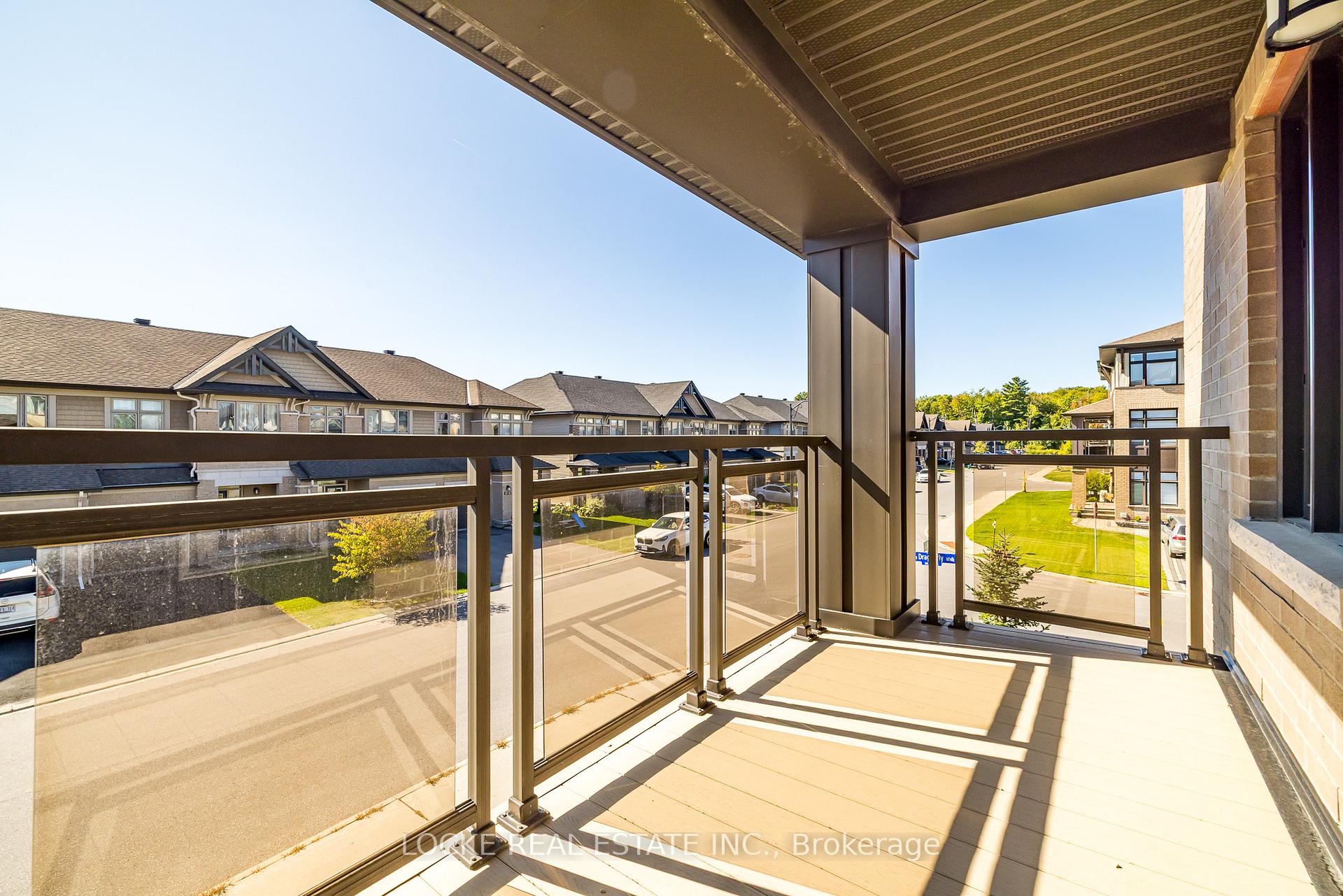 Photo 43 of 200 Dragonfly Walk, Ottawa, Mer Bleue/Bradley Estates/Anderson Park — HOMEH