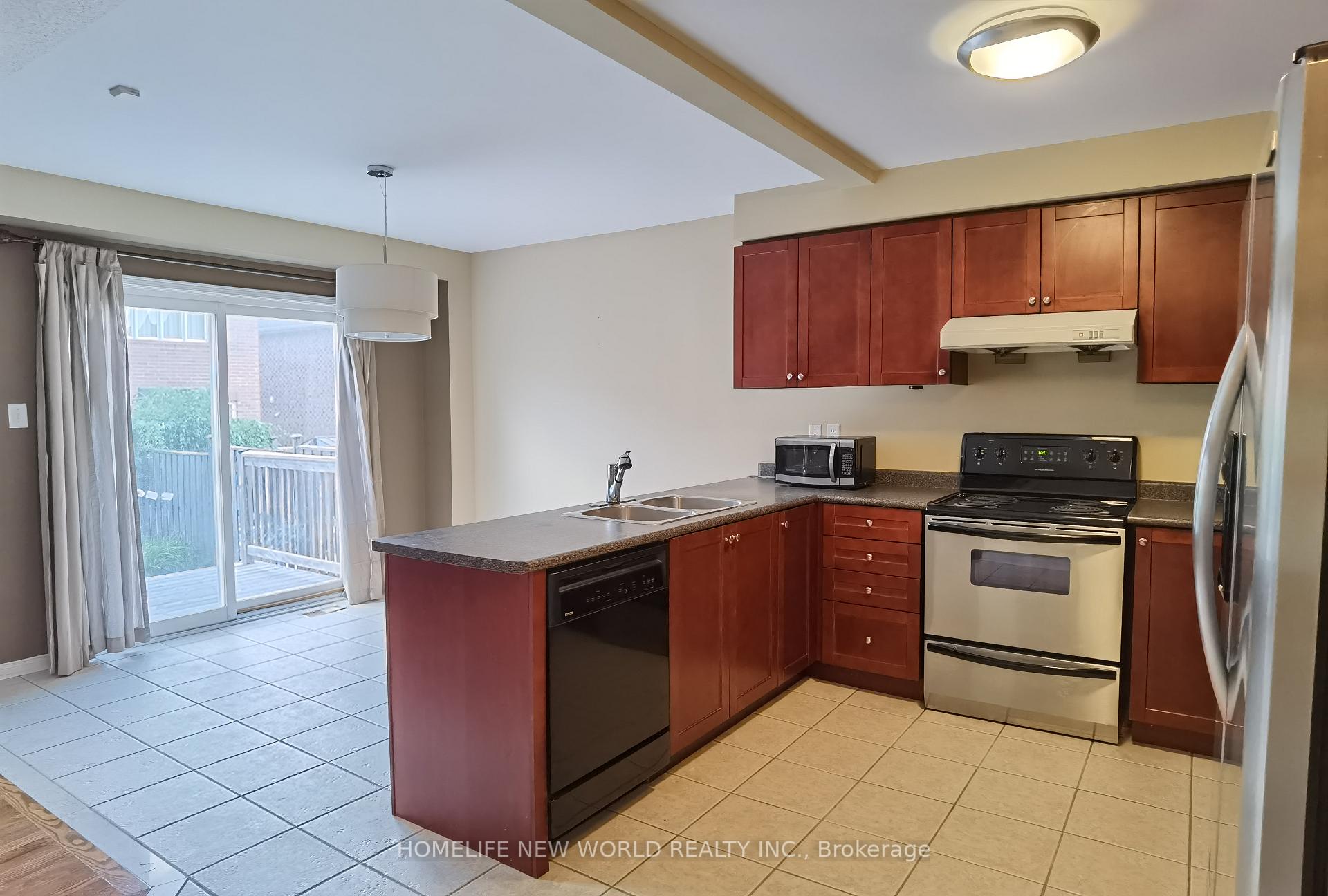 Photo 5 of 71 Edward Jeffreys Avenue, Markham, Wismer — HOMEH