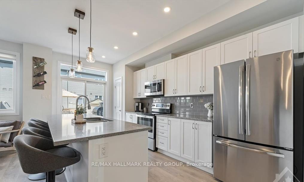 Photo 3 of 57 Gardenpost Terrace, Ottawa, Avalon West — HOMEH