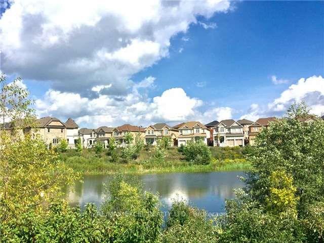 Photo 1 of 1100 Stuffles Crescent, Newmarket, Stonehaven-Wyndham — HOMEH