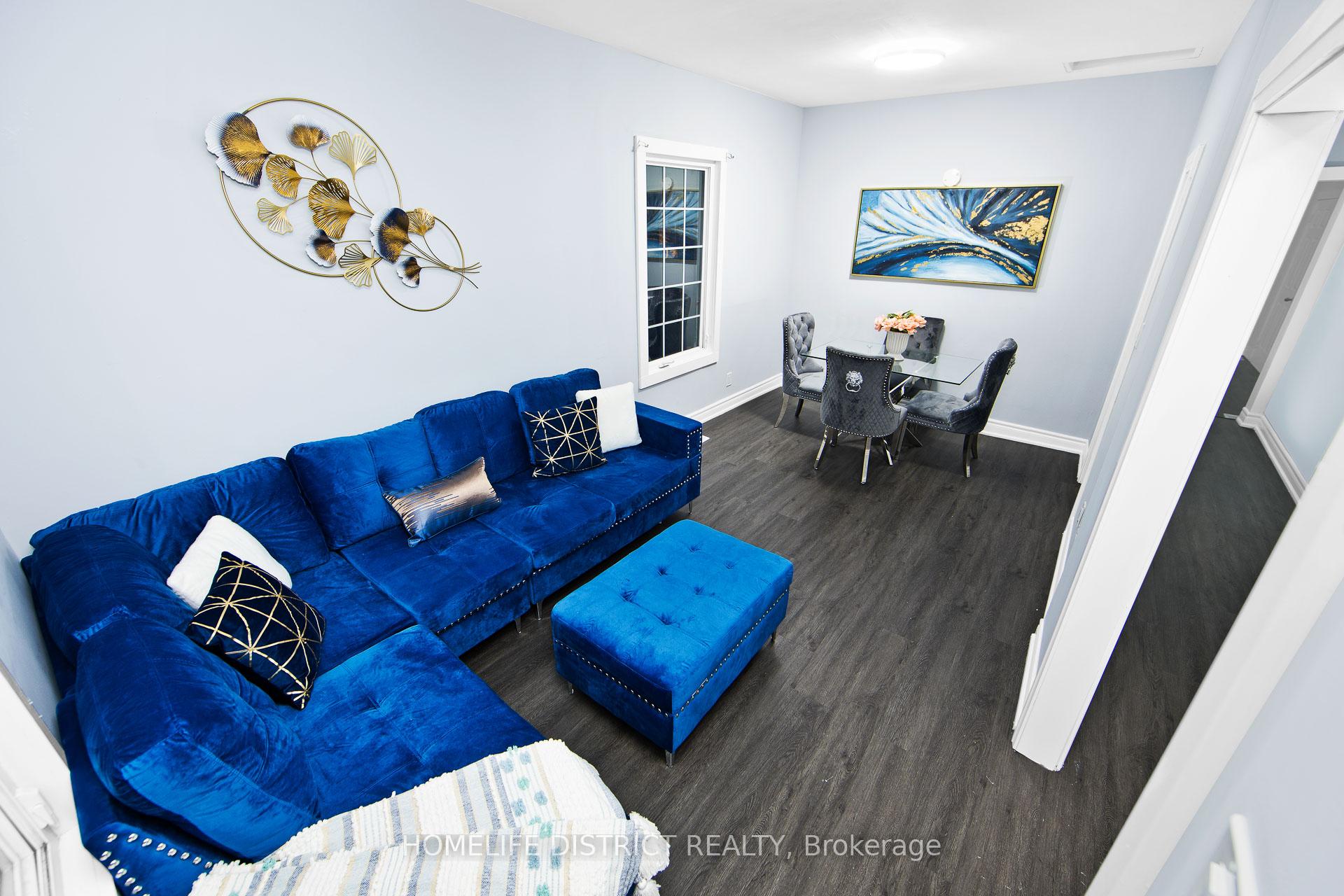 Photo 4 of 26 Brock Street E, Oshawa, O'Neill — HOMEH