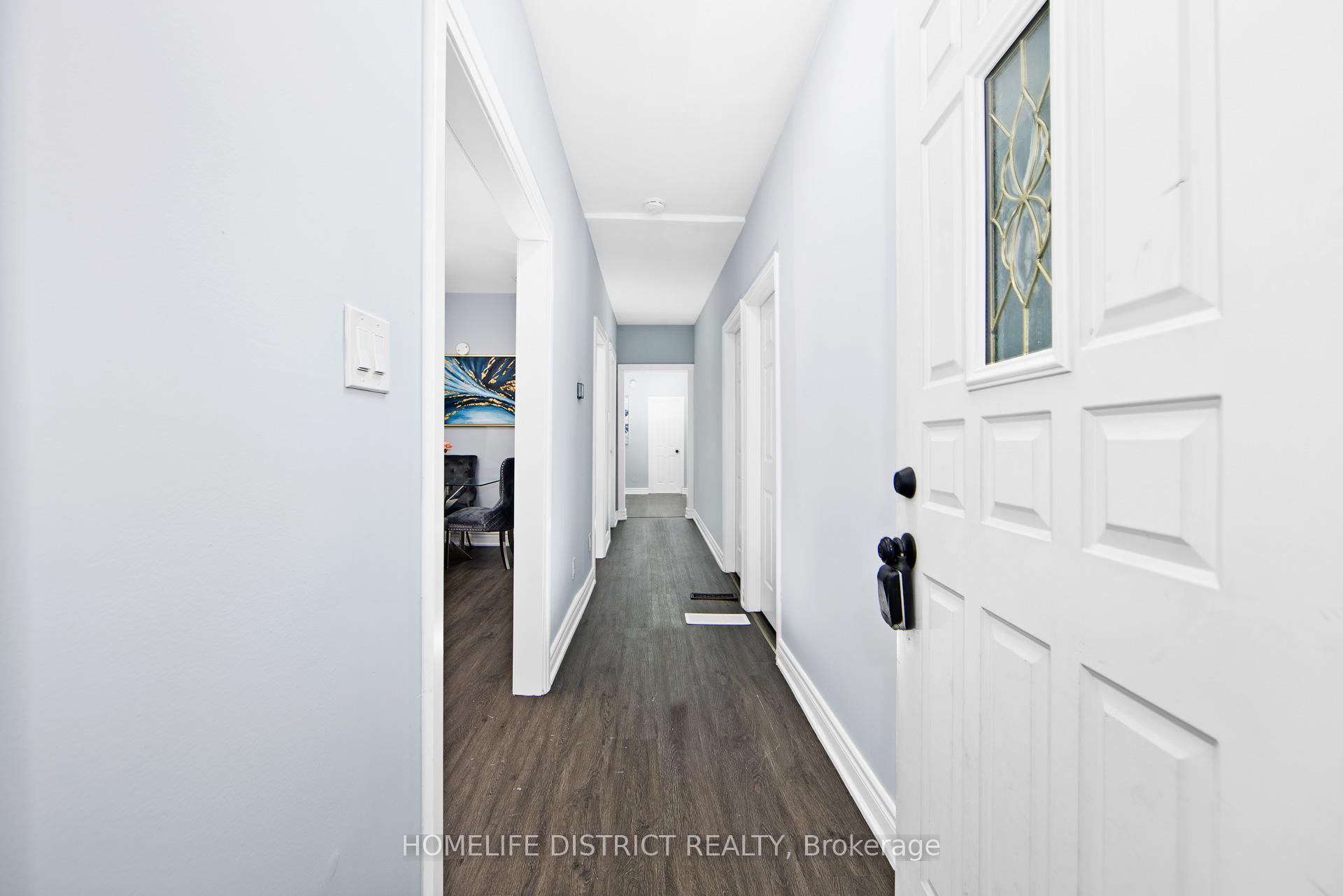 Photo 8 of 26 Brock Street E, Oshawa, O'Neill — HOMEH