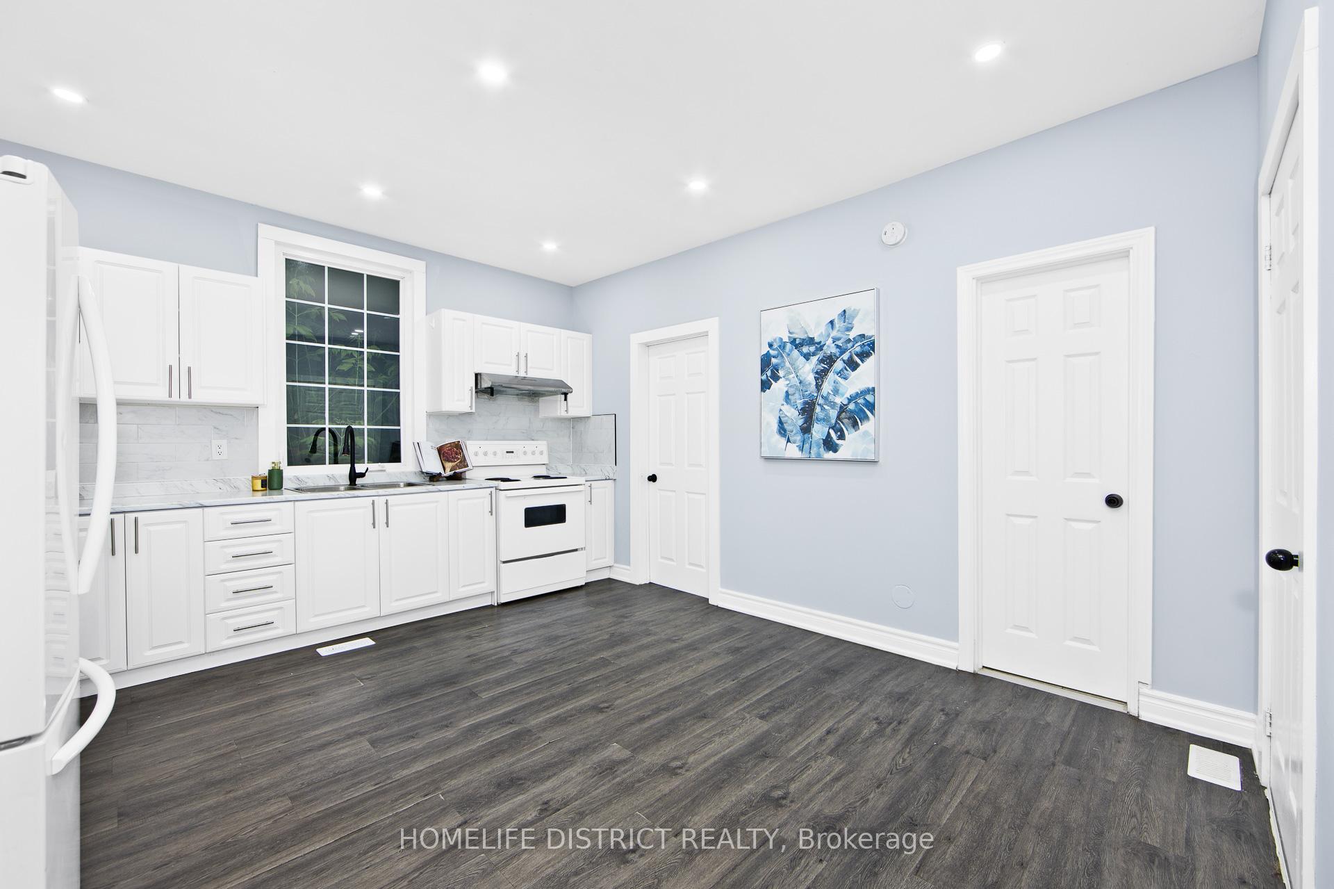 Photo 10 of 26 Brock Street E, Oshawa, O'Neill — HOMEH