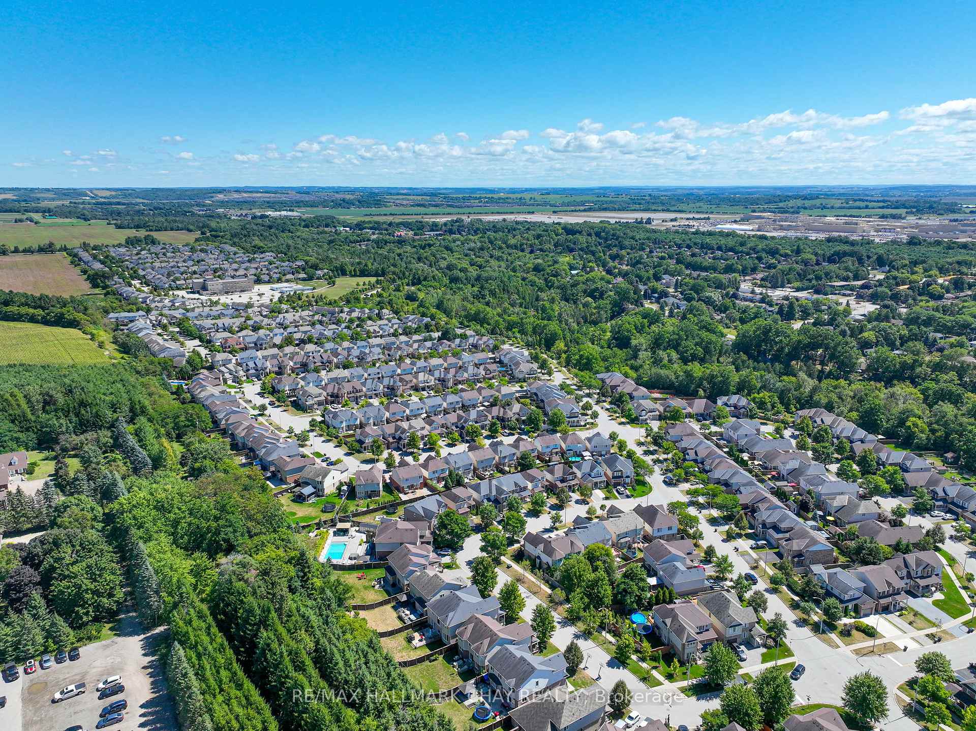 Photo 45 of 3 Mooney Trail, New Tecumseth, Alliston — HOMEH