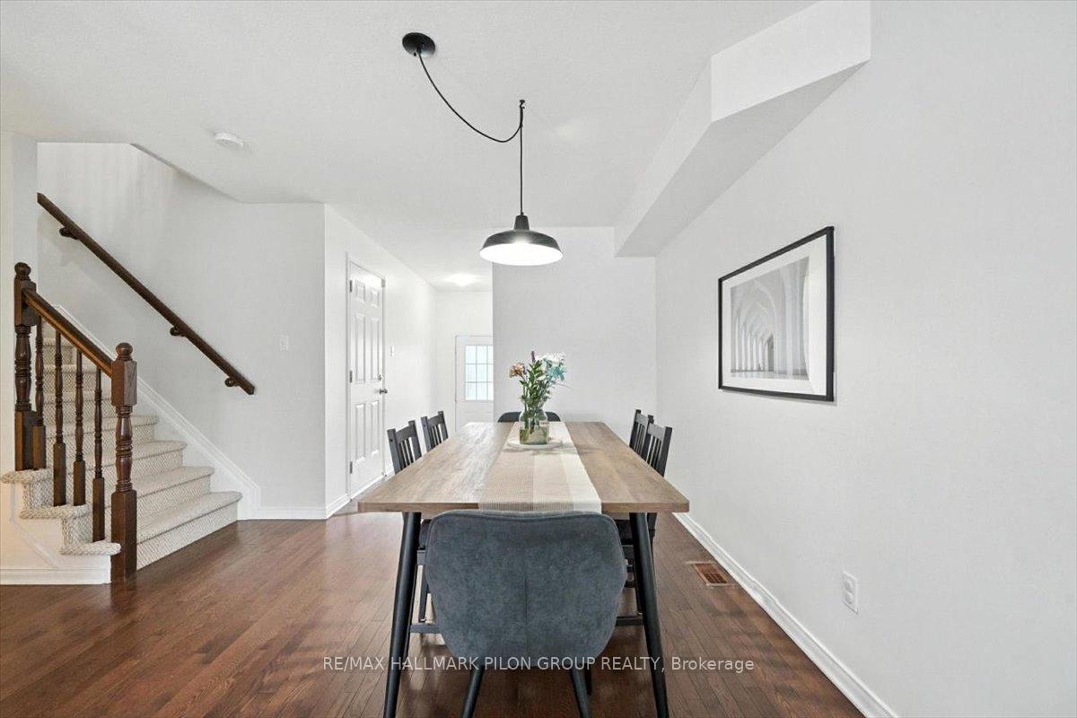 Photo 4 of 243 Cityview Crescent, Ottawa, Springridge/East Village — HOMEH