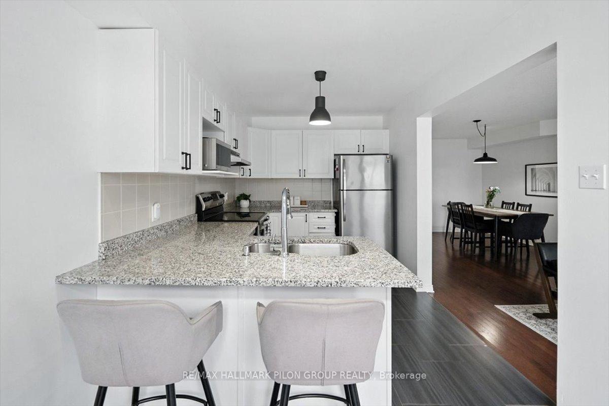 Photo 8 of 243 Cityview Crescent, Ottawa, Springridge/East Village — HOMEH