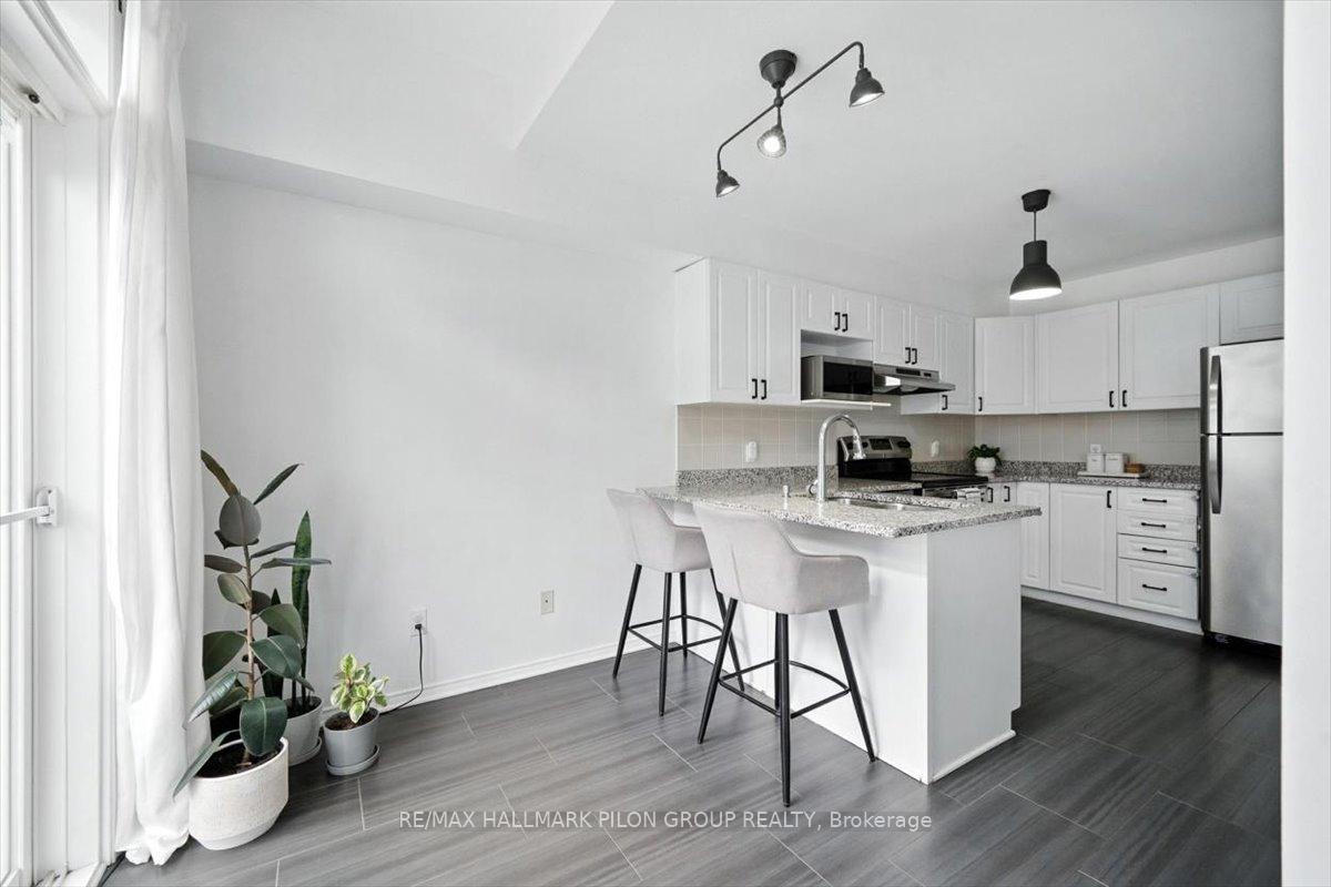 Photo 9 of 243 Cityview Crescent, Ottawa, Springridge/East Village — HOMEH