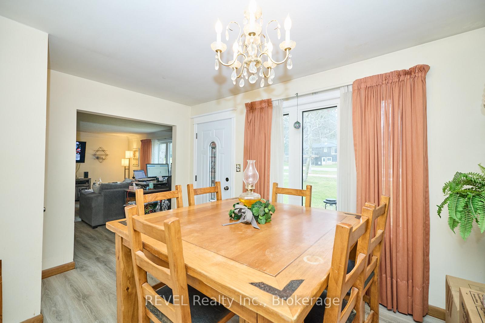 Photo 13 of 1317 Pelham Street, Pelham, Fonthill — HOMEH