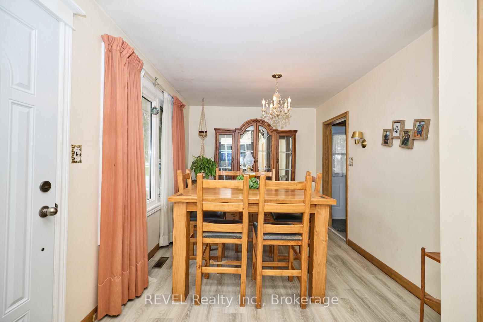 Photo 14 of 1317 Pelham Street, Pelham, Fonthill — HOMEH