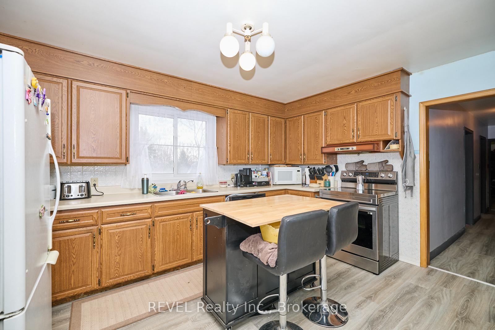 Photo 21 of 1317 Pelham Street, Pelham, Fonthill — HOMEH