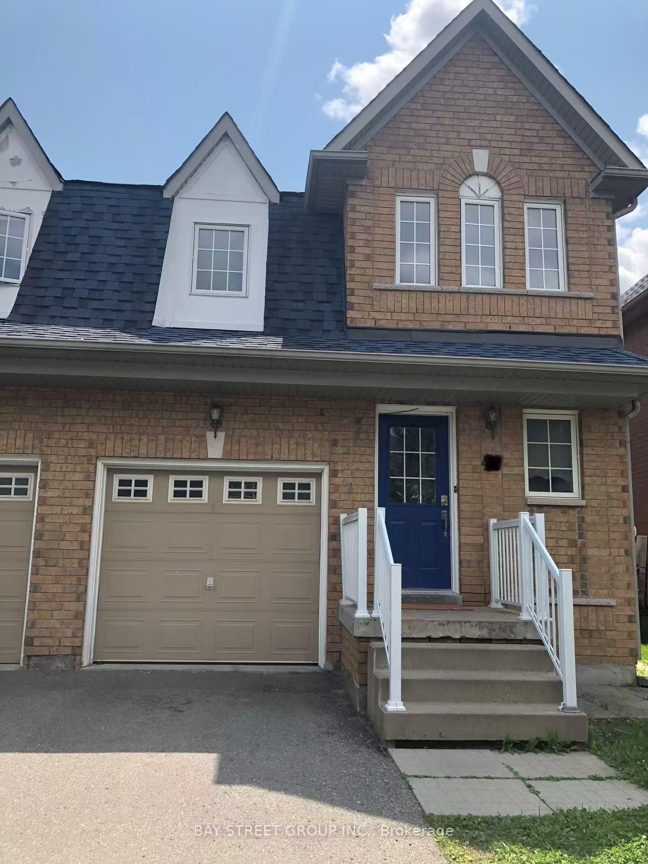 Photo 2 of 49 John Gary Drive, Markham, Village Green-South Unionville — HOMEH