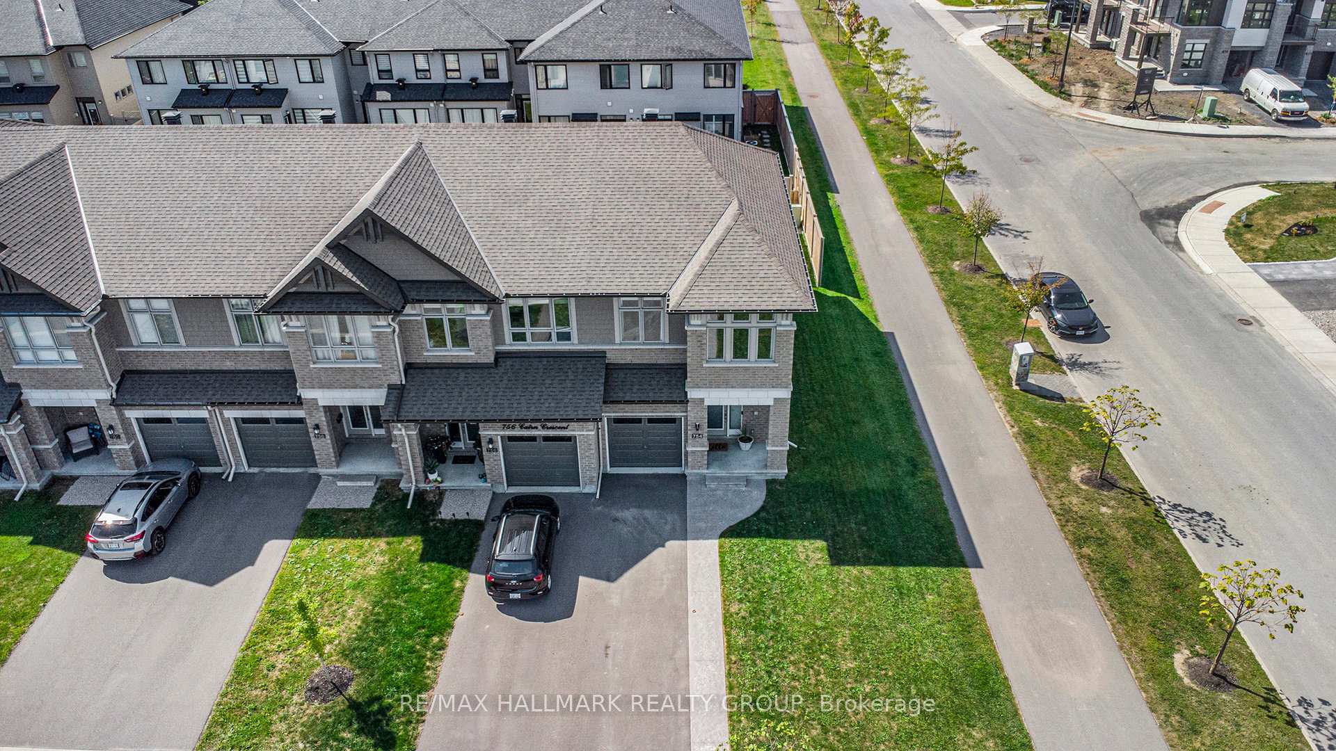 Photo 10 of 754 Cairn Crescent, Ottawa, Mer Bleue/Bradley Estates/Anderson Park — HOMEH
