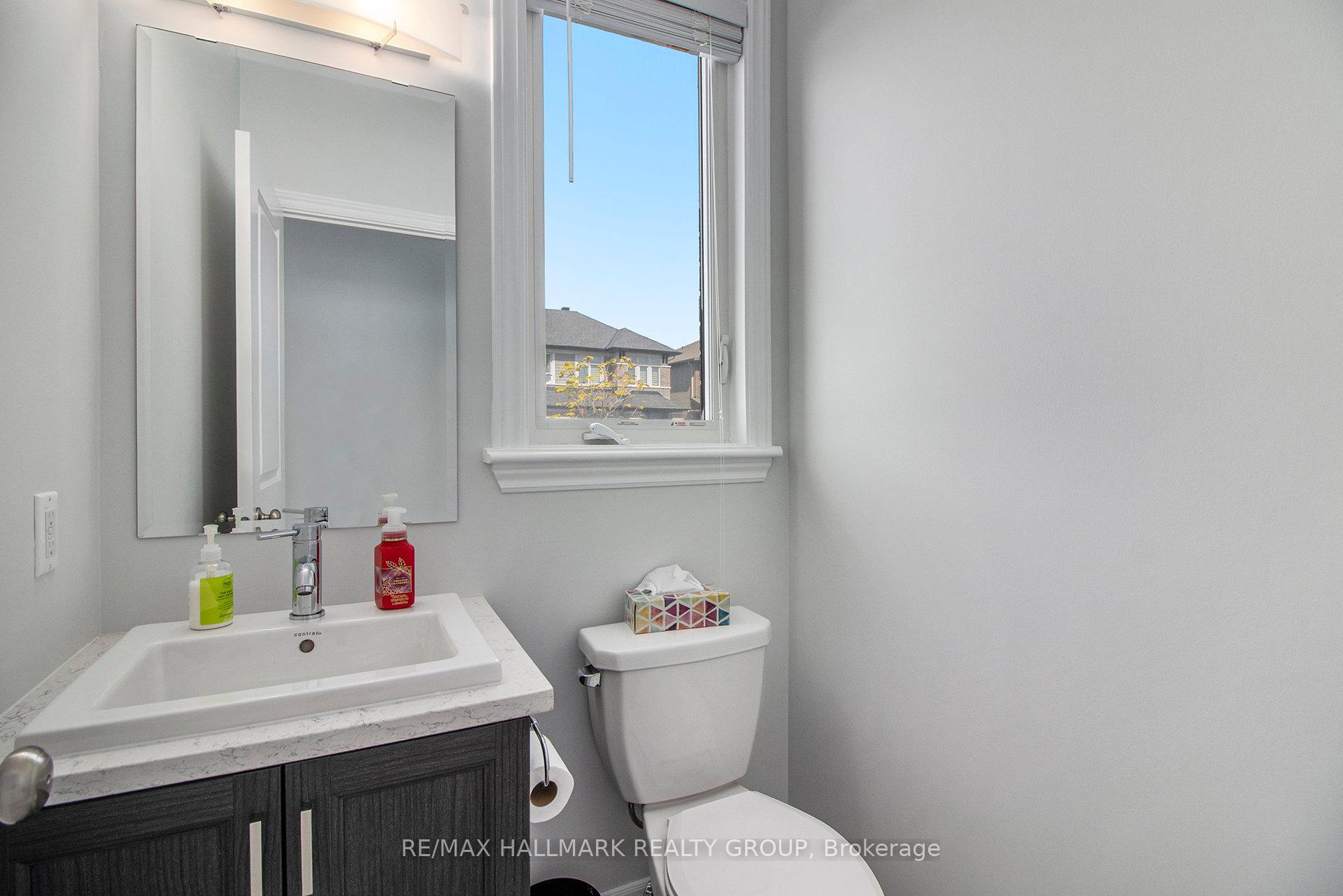 Photo 15 of 754 Cairn Crescent, Ottawa, Mer Bleue/Bradley Estates/Anderson Park — HOMEH