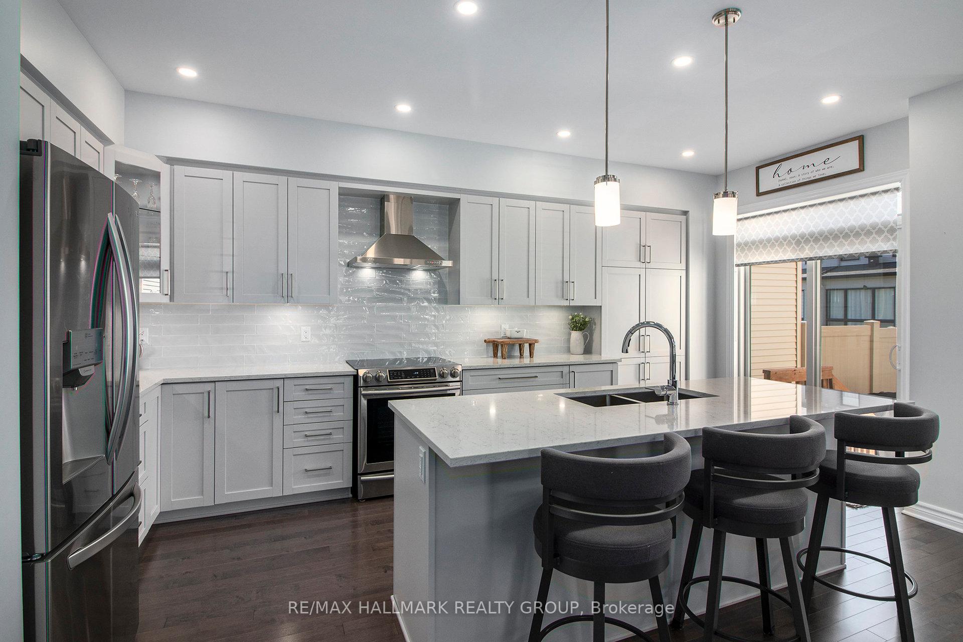 Photo 21 of 754 Cairn Crescent, Ottawa, Mer Bleue/Bradley Estates/Anderson Park — HOMEH