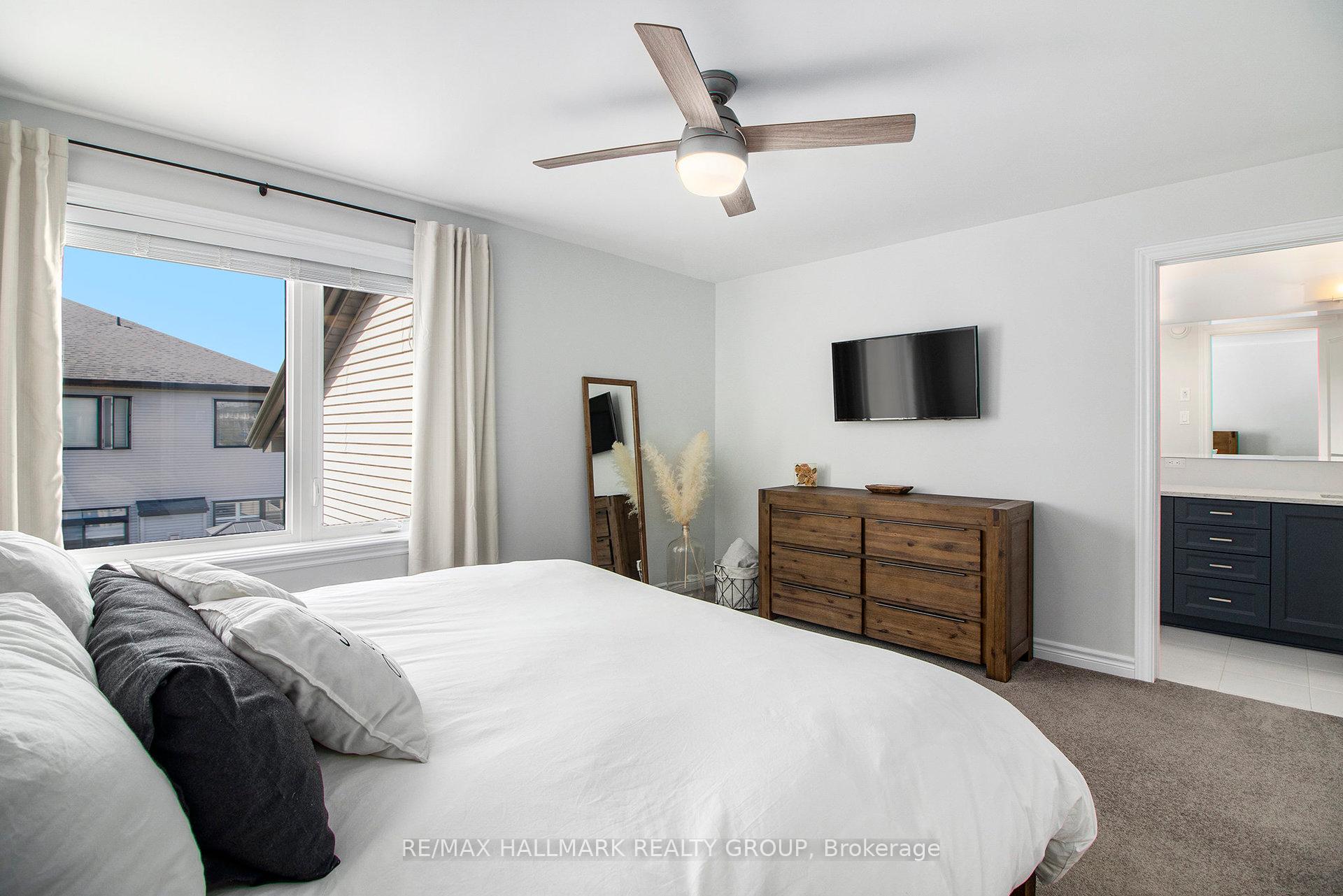 Photo 28 of 754 Cairn Crescent, Ottawa, Mer Bleue/Bradley Estates/Anderson Park — HOMEH