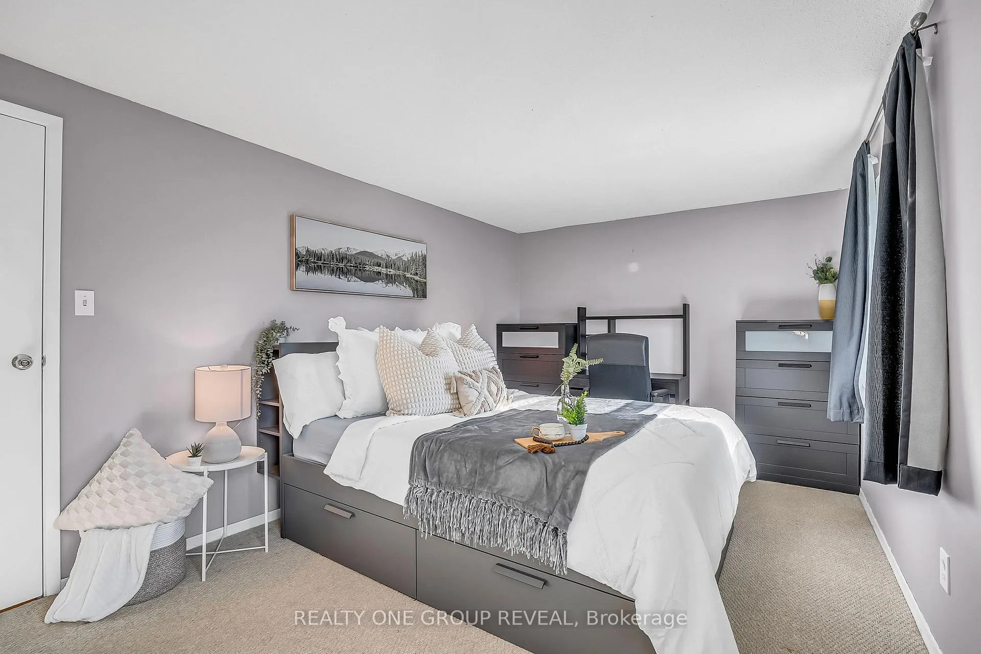 Photo 24 of 1343 Fenelon Crescent, Oshawa, Lakeview — HOMEH