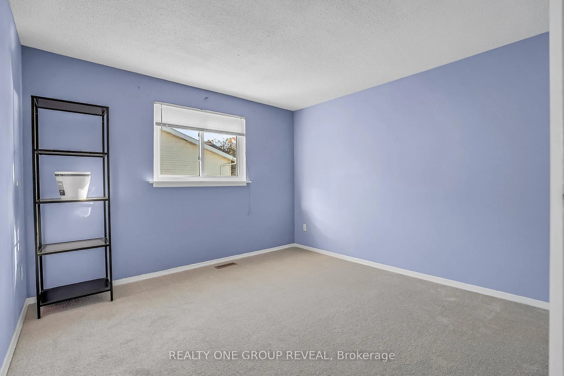 Photo 27 of 1343 Fenelon Crescent, Oshawa, Lakeview — HOMEH
