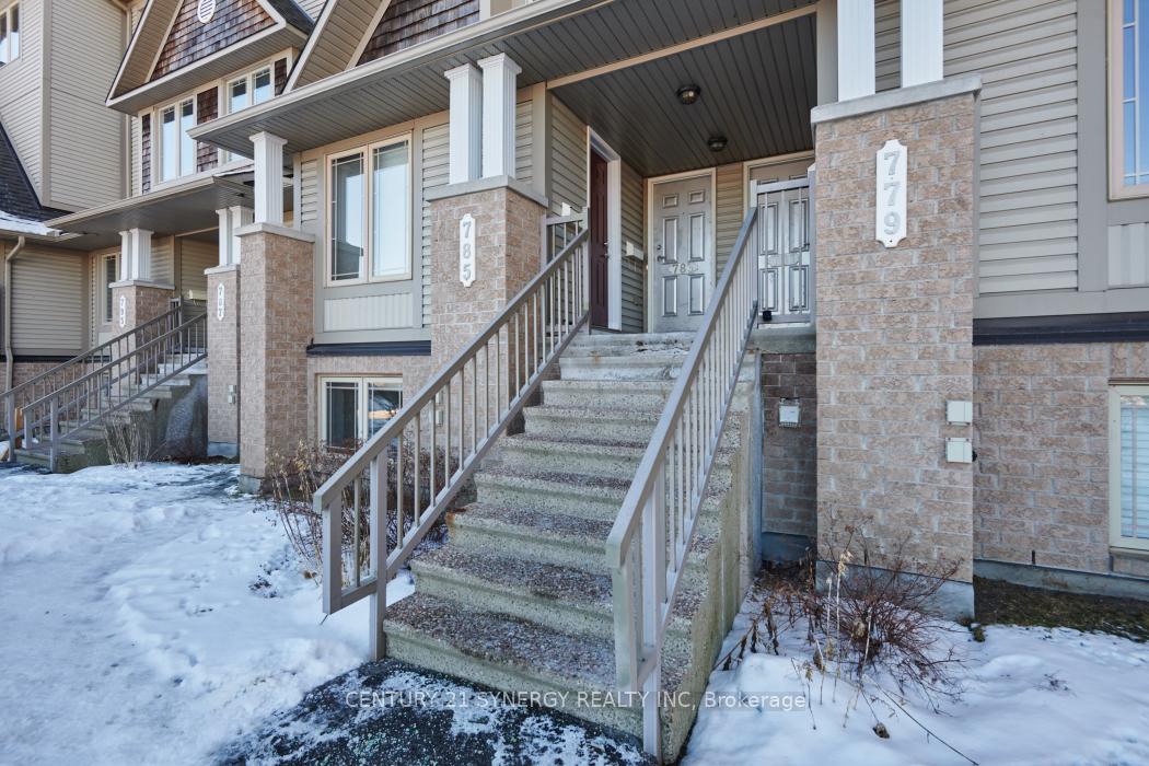 Photo 2 of Unit 20, 783 Lakeridge Drive, Ottawa, Avalon East — HOMEH