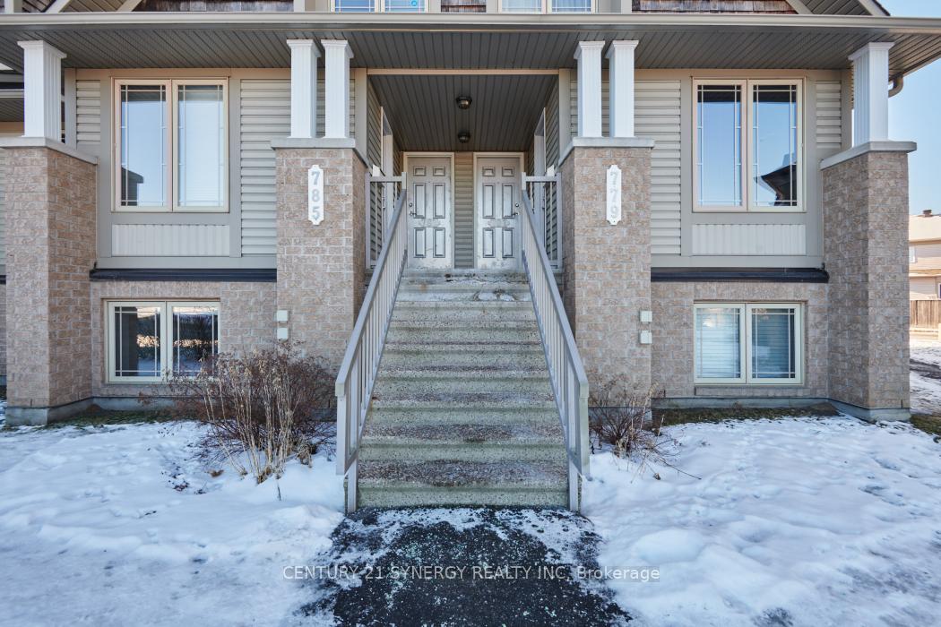 Photo 3 of Unit 20, 783 Lakeridge Drive, Ottawa, Avalon East — HOMEH