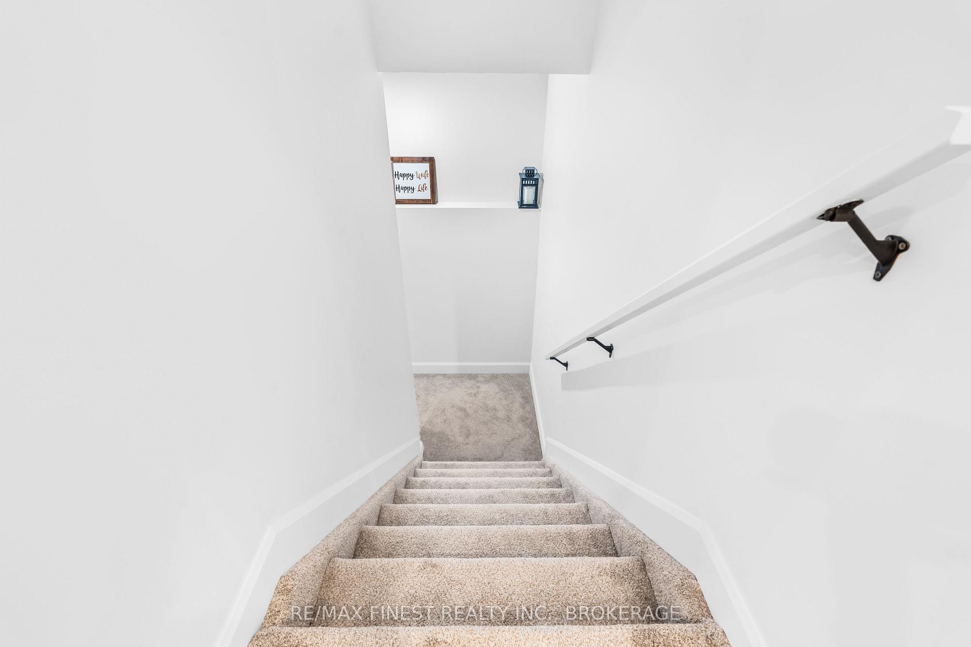 Photo 30 of 939 Stonewalk Drive, Kingston, Kingston East (Incl Barret Crt) — HOMEH