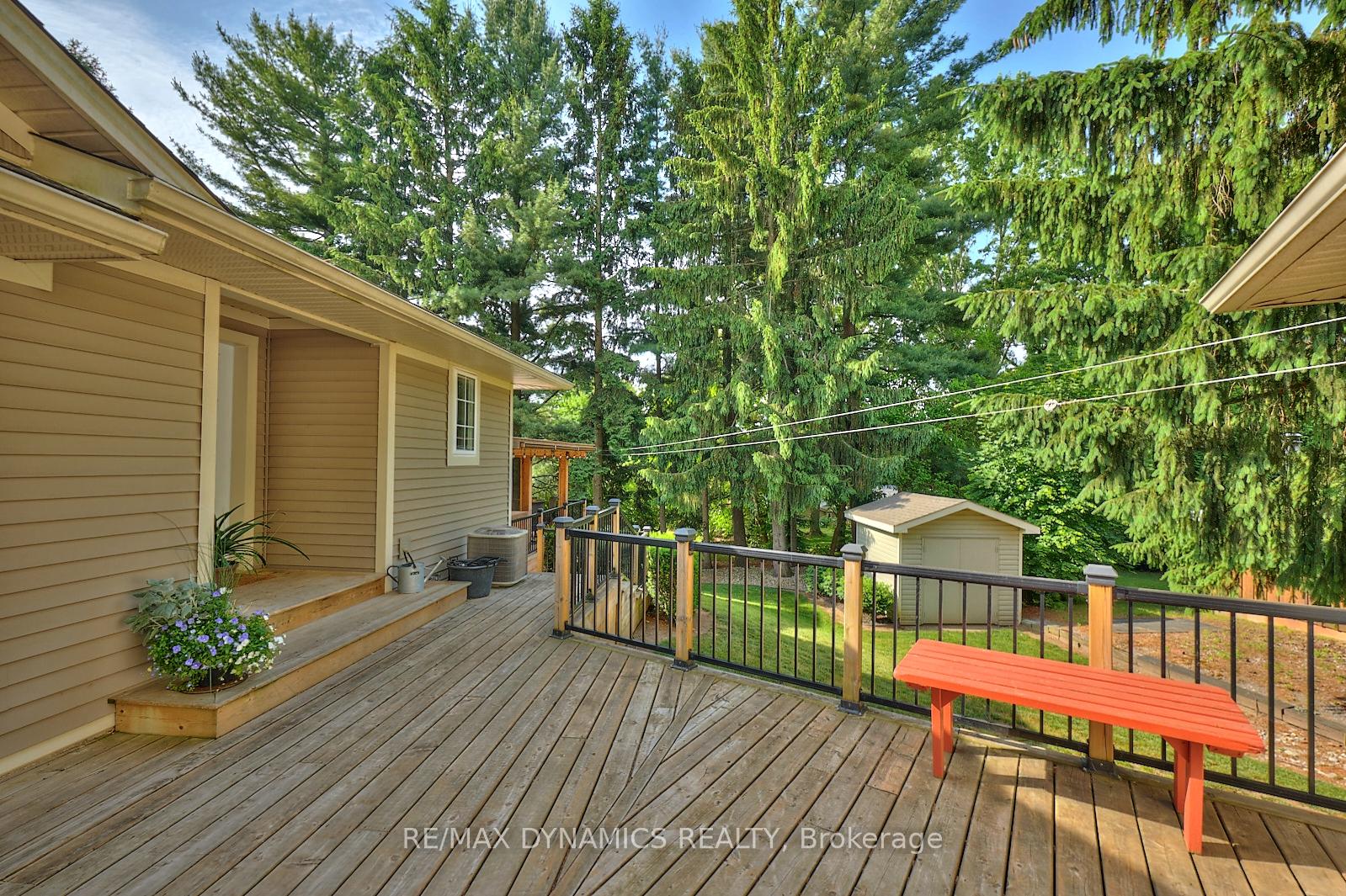 Photo 8 of 506 Memorial Drive, Pelham, Fenwick — HOMEH