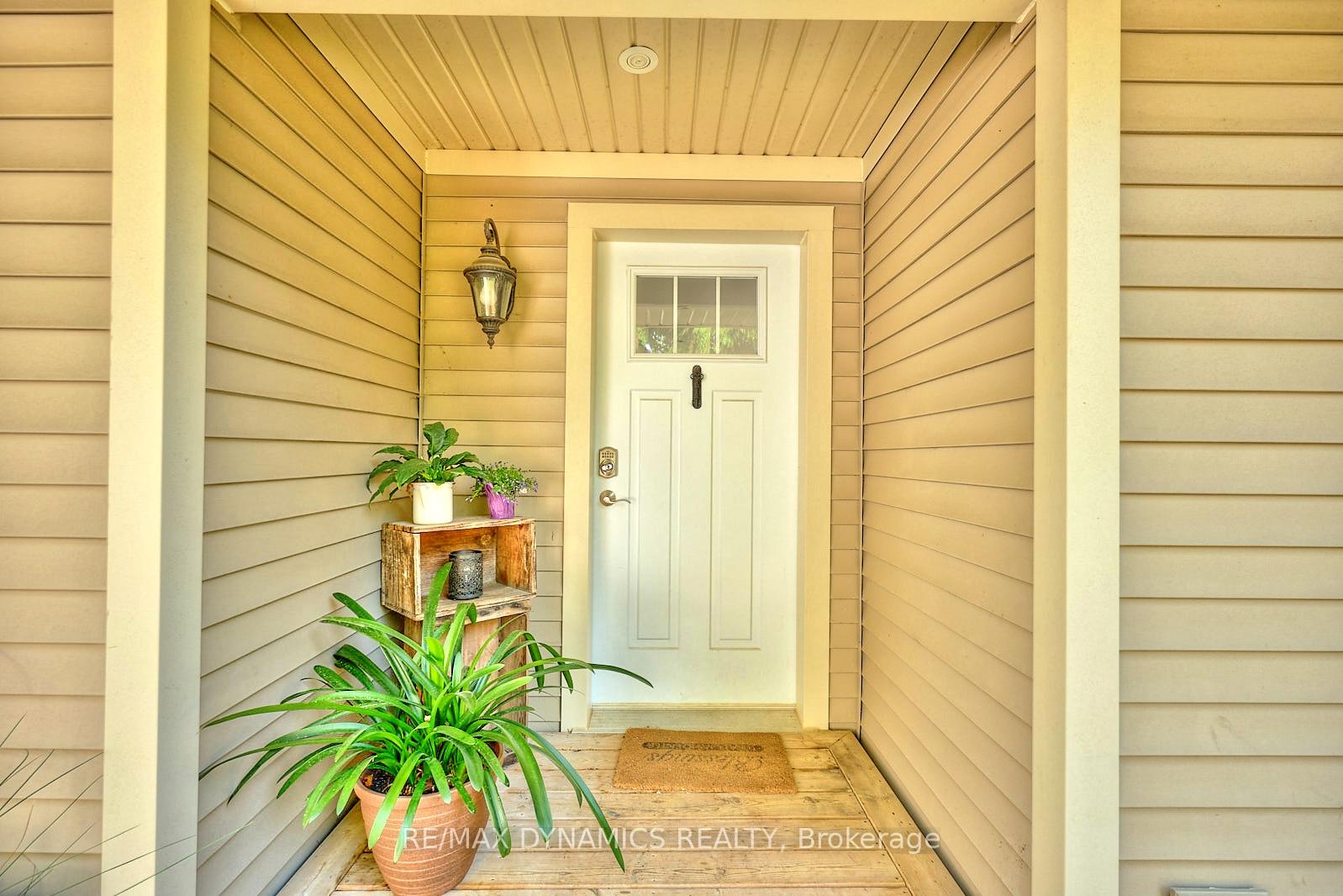 Photo 9 of 506 Memorial Drive, Pelham, Fenwick — HOMEH