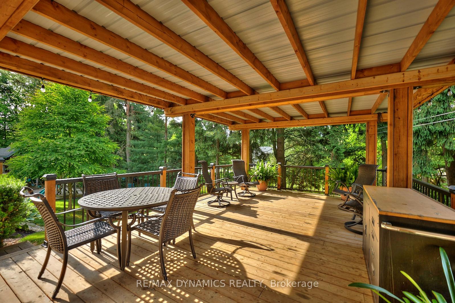 Photo 11 of 506 Memorial Drive, Pelham, Fenwick — HOMEH
