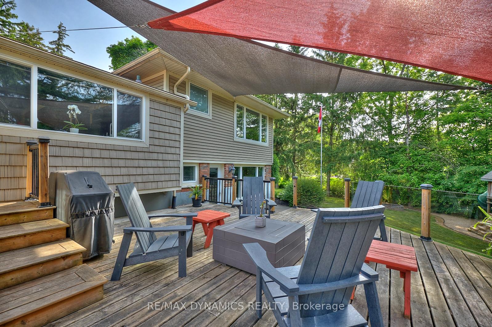 Photo 12 of 506 Memorial Drive, Pelham, Fenwick — HOMEH
