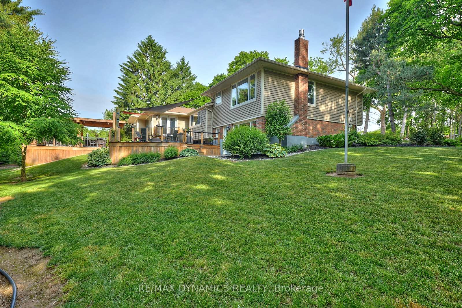 Photo 16 of 506 Memorial Drive, Pelham, Fenwick — HOMEH