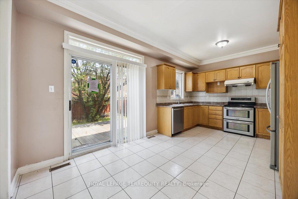 Photo 14 of 288 Fleming Drive, Milton, Dempsey — HOMEH