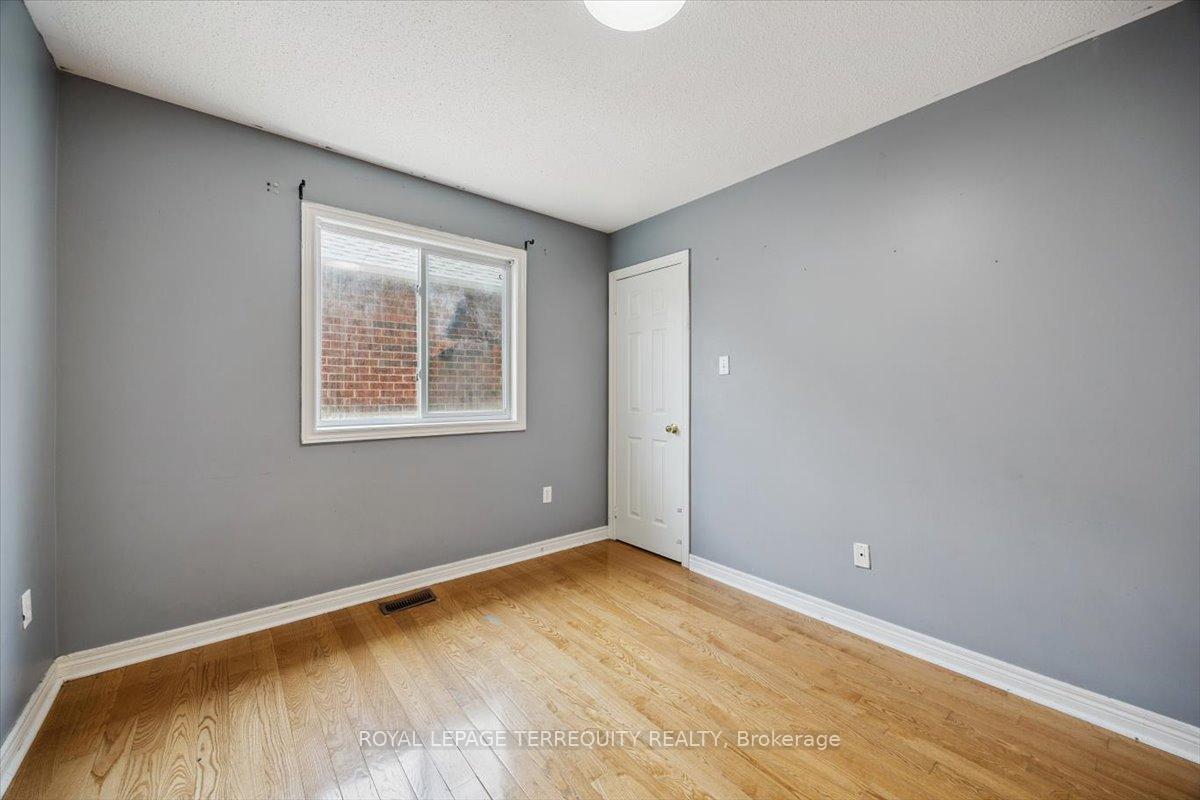 Photo 15 of 288 Fleming Drive, Milton, Dempsey — HOMEH
